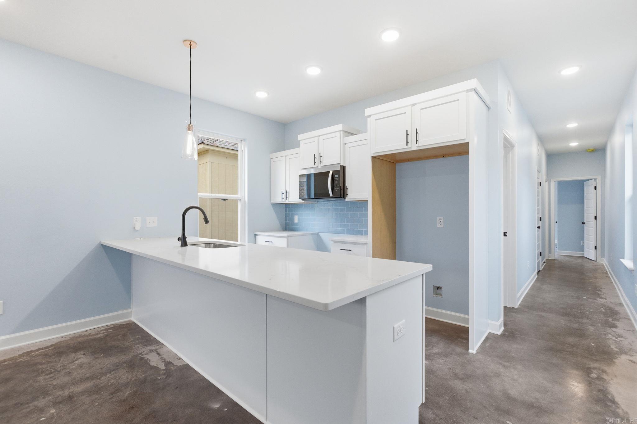 HANGER - Residential