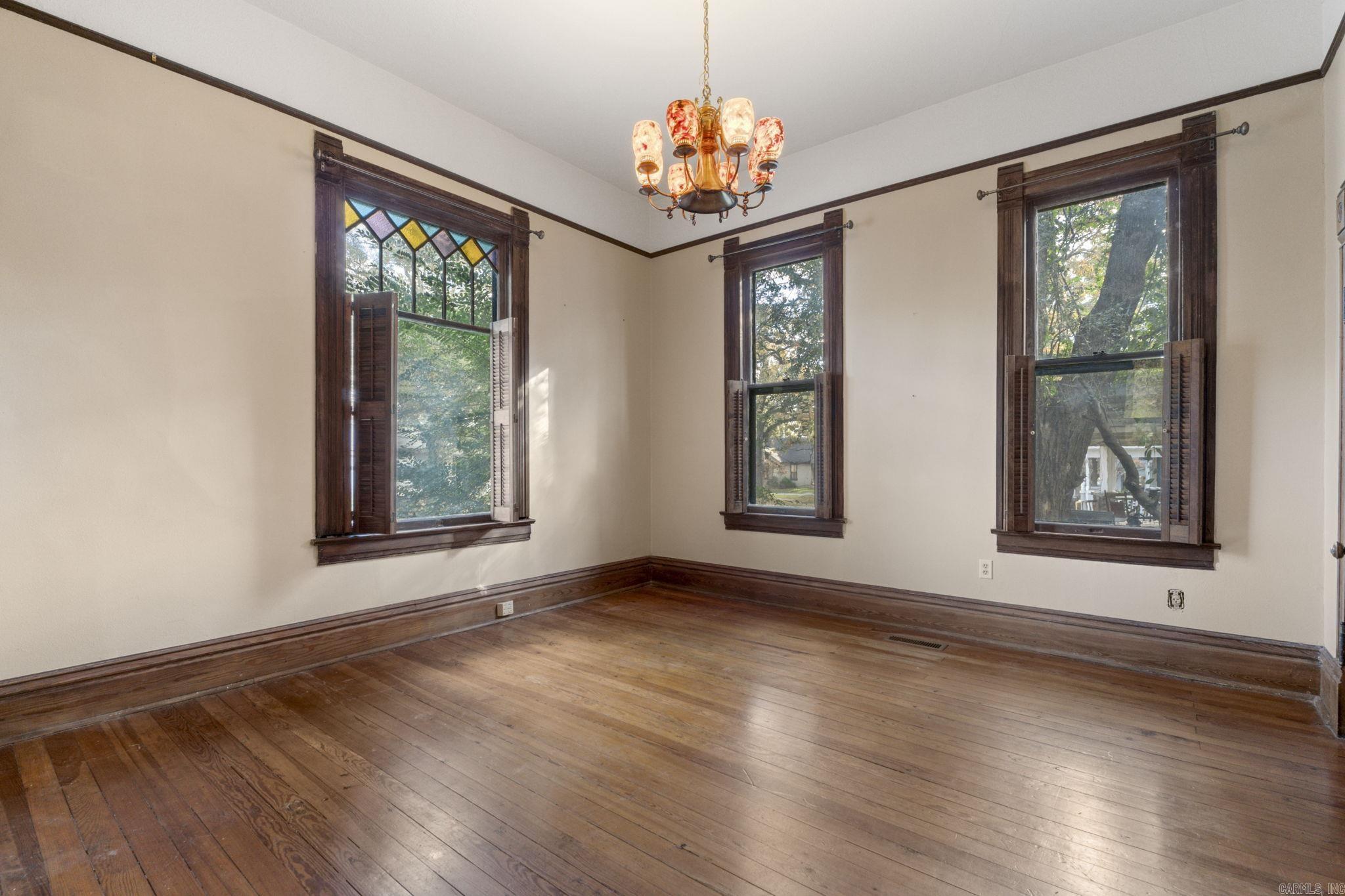 STIFFTS C S - Residential