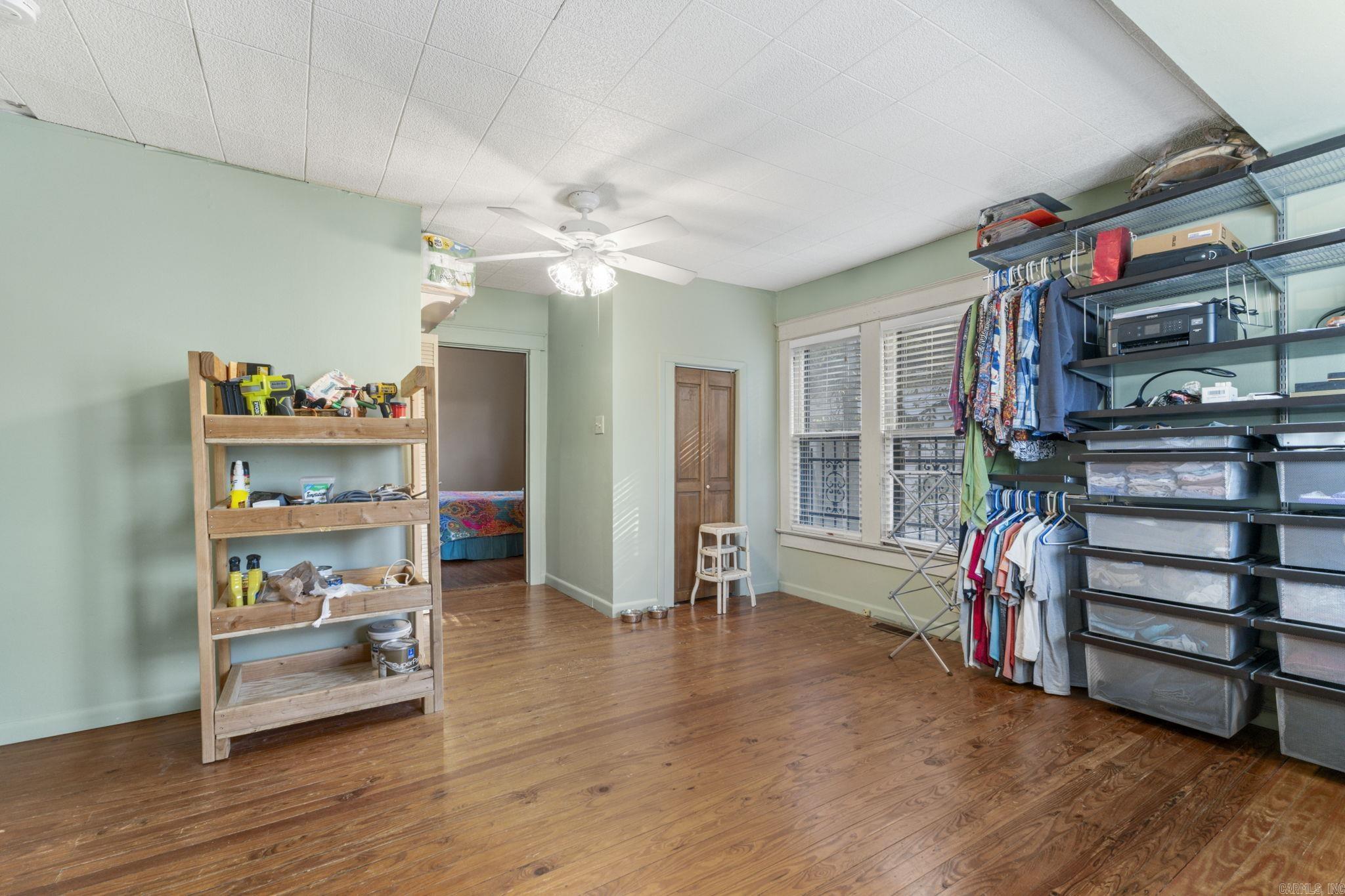 STIFFTS C S - Residential