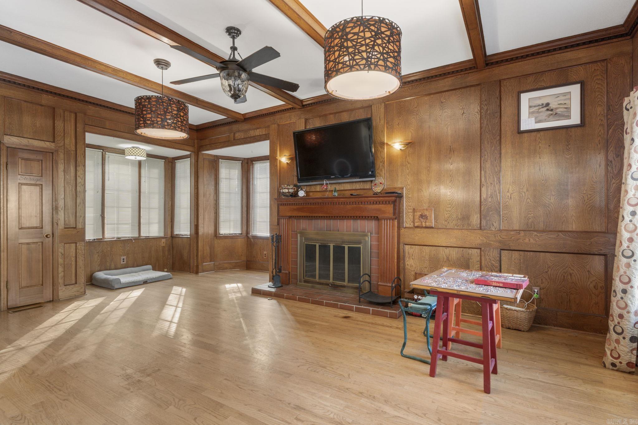 STIFFTS C S - Residential