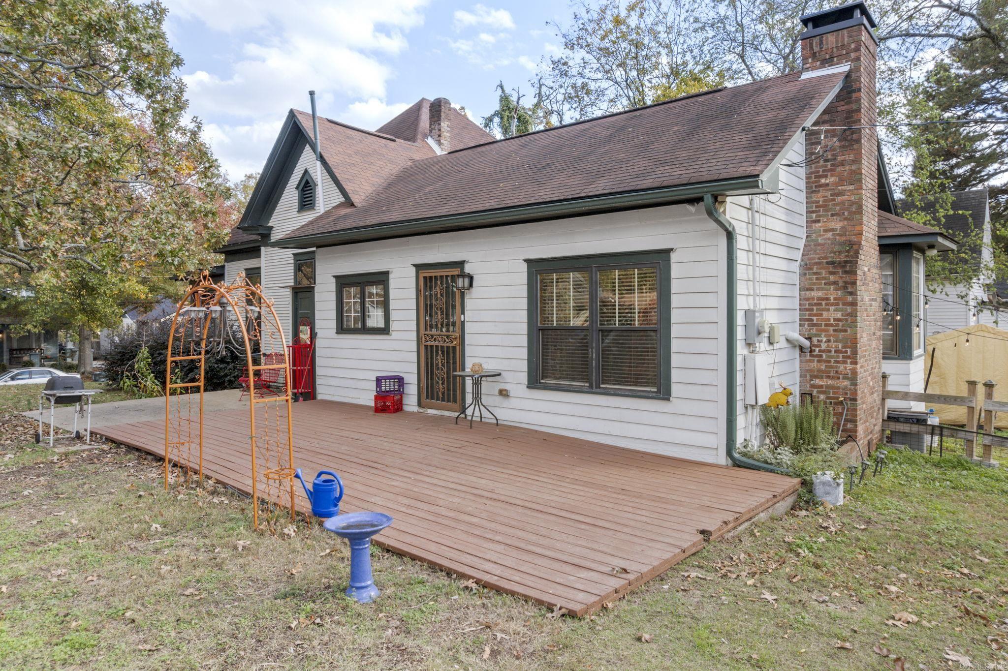 STIFFTS C S - Residential