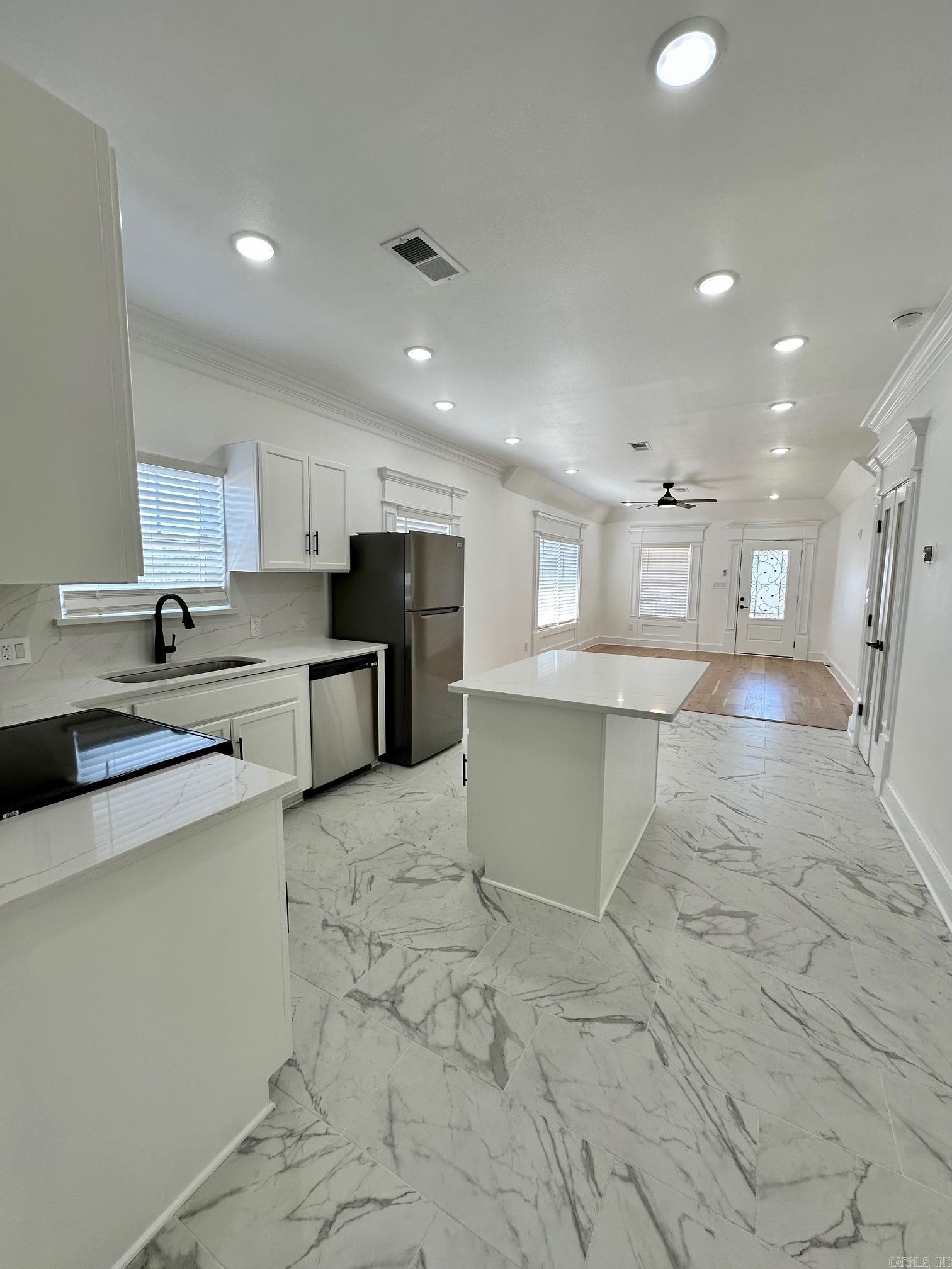 CITY OF LR L14 - Residential