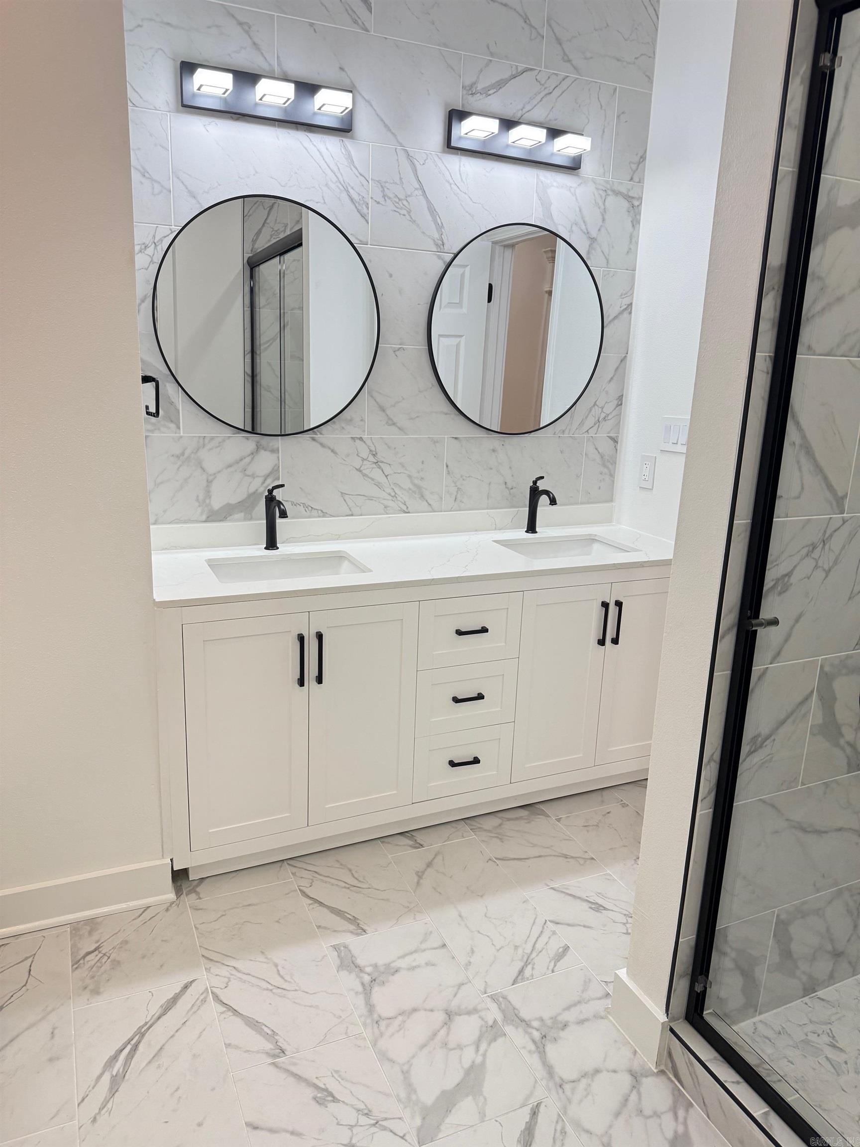 CITY OF LR L14 - Residential