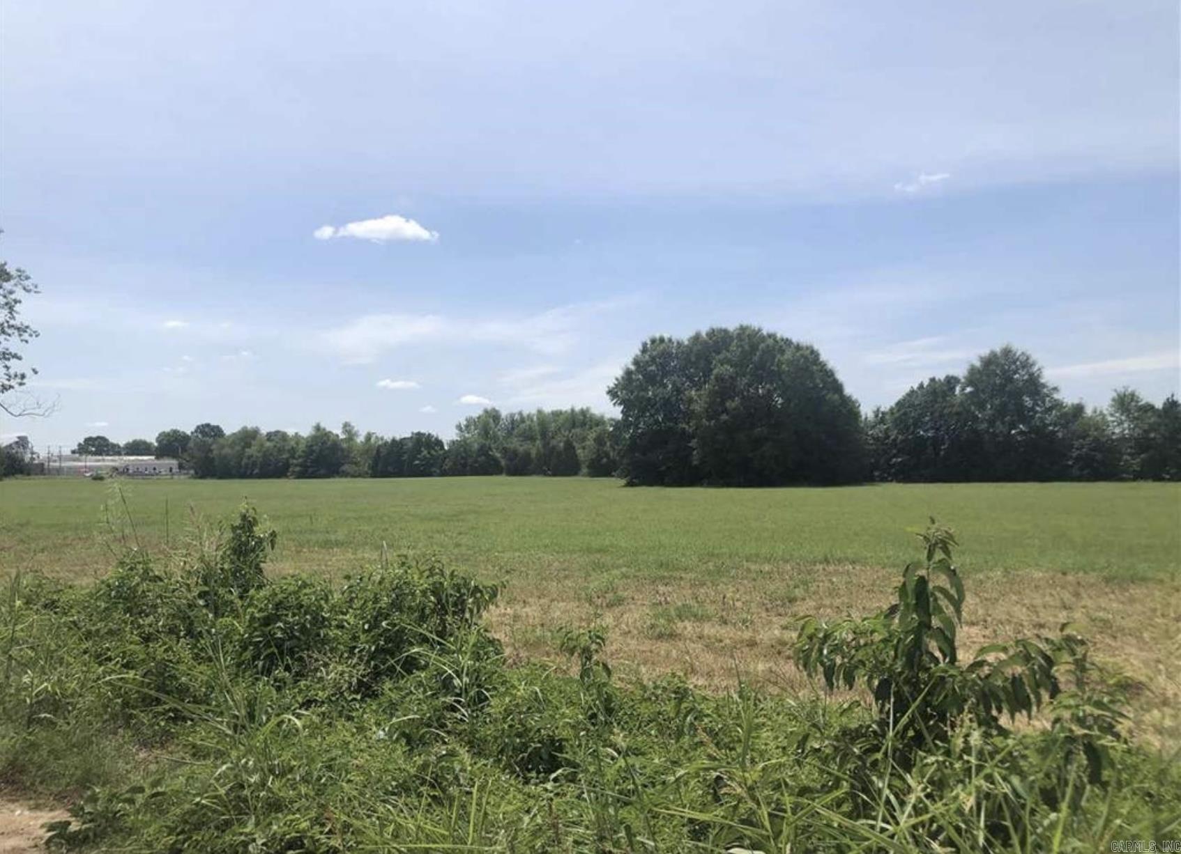 Mara - Commercial Sale