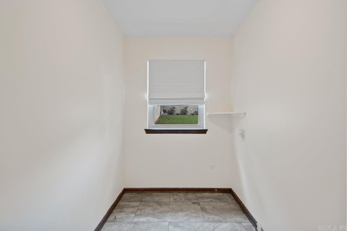 OTTER CREEK COMMUNITY - Residential