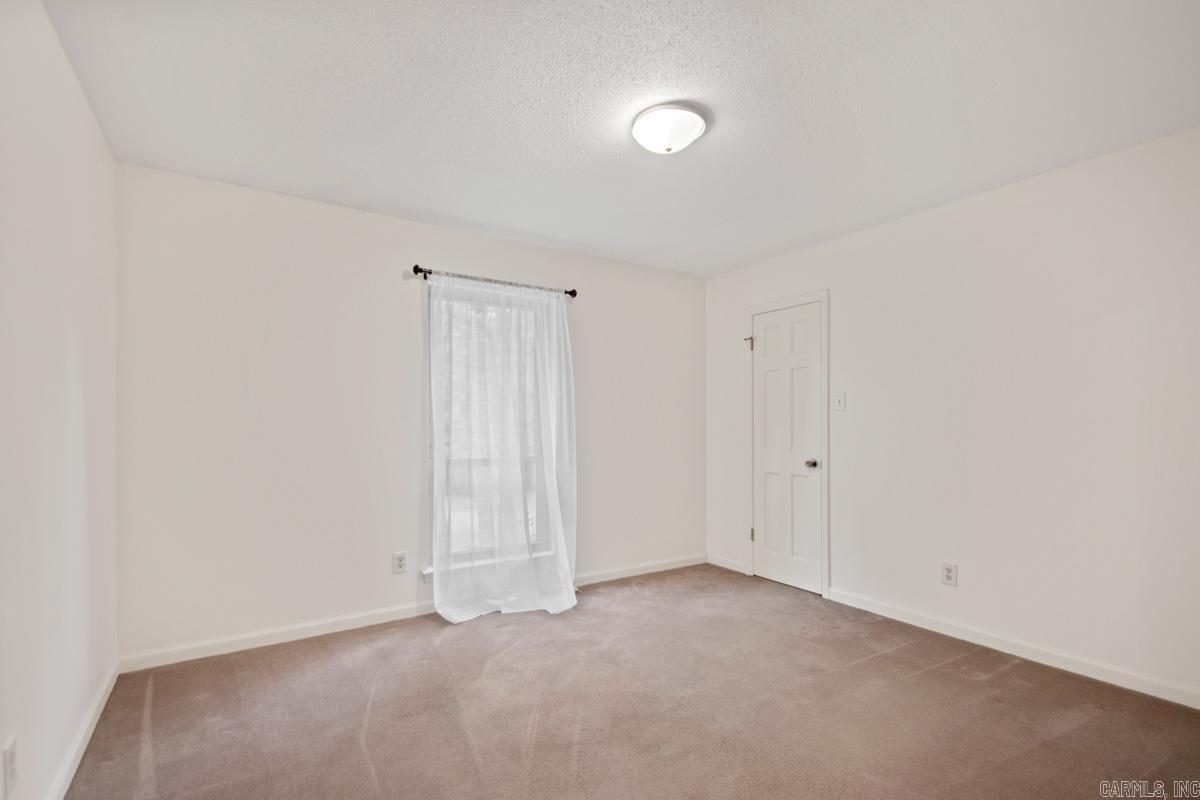 OTTER CREEK COMMUNITY - Residential