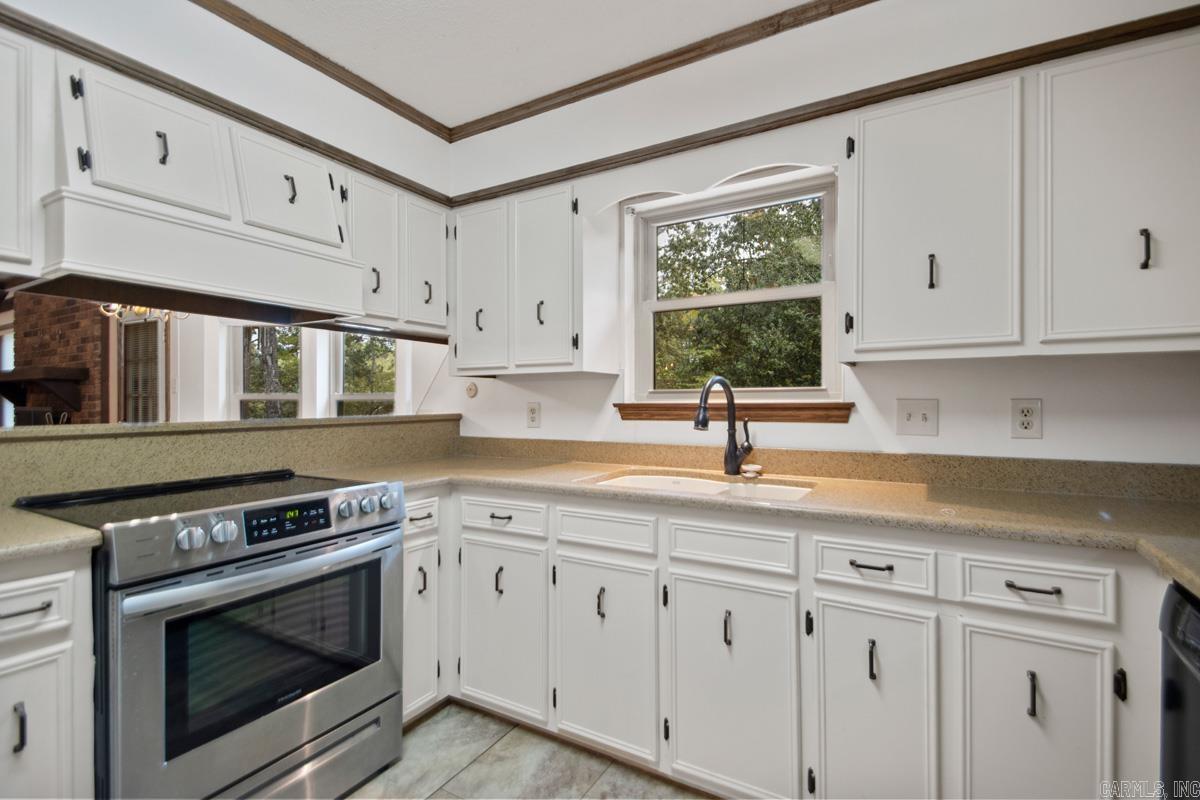 OTTER CREEK COMMUNITY - Residential