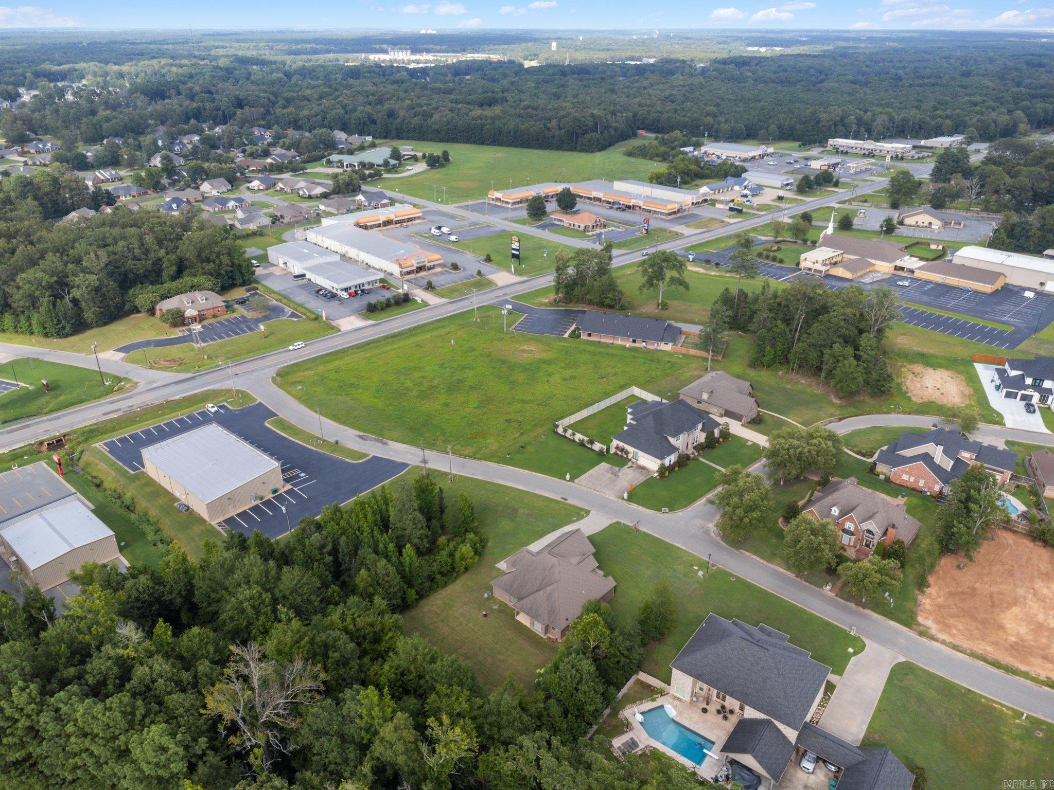 CARRIAGE COURT - Residential