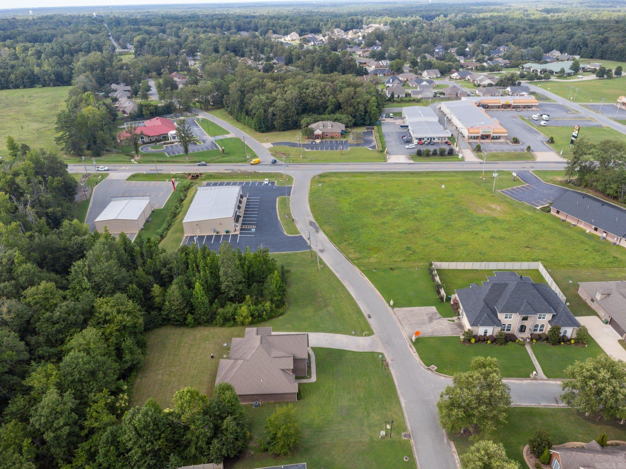 CARRIAGE COURT - Residential