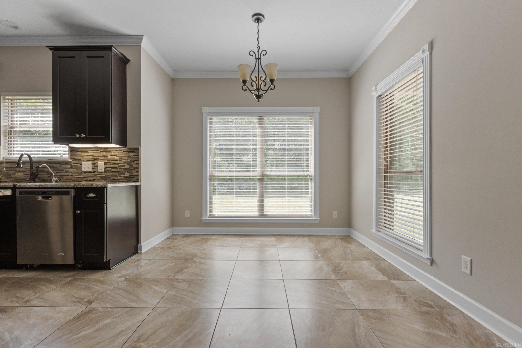 CARRIAGE COURT - Residential