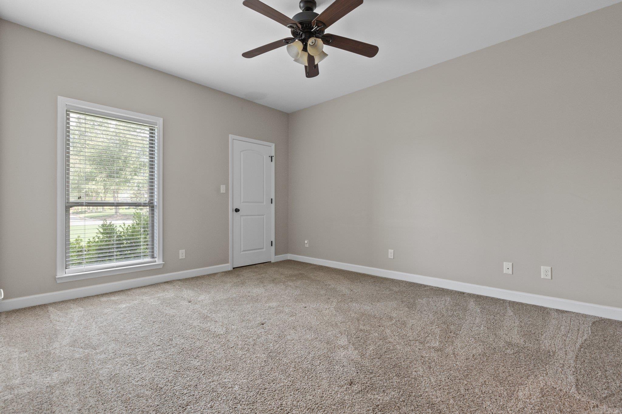 CARRIAGE COURT - Residential