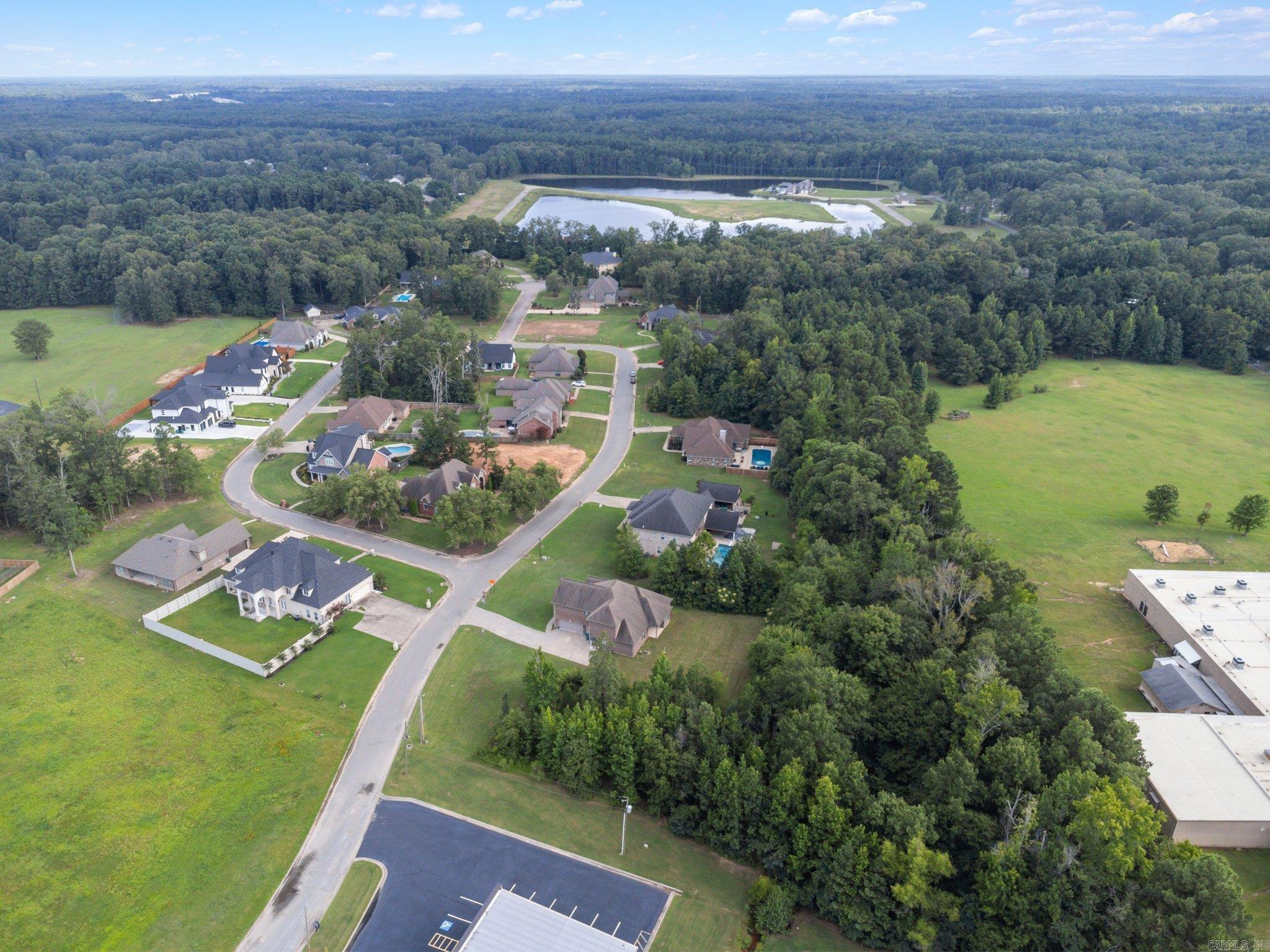 CARRIAGE COURT - Residential