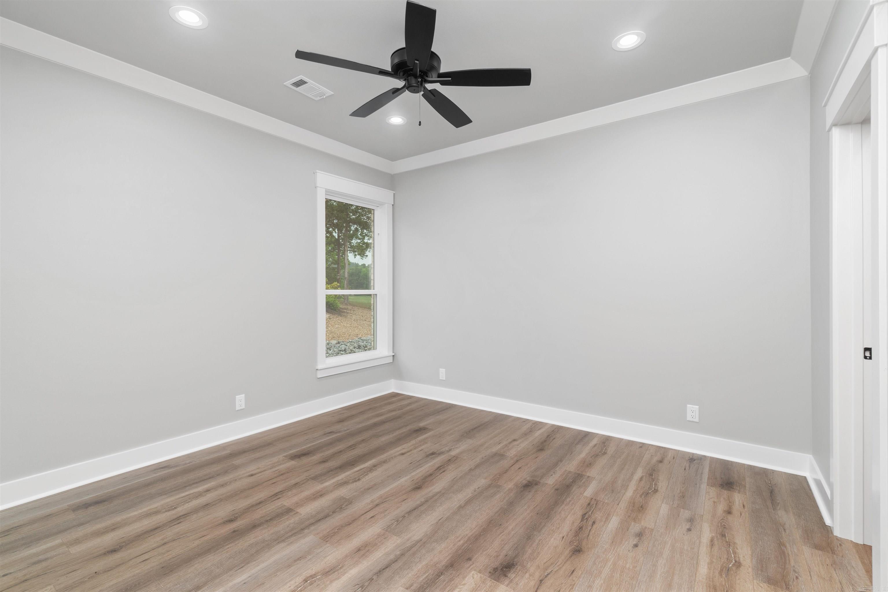 Isabella - Residential