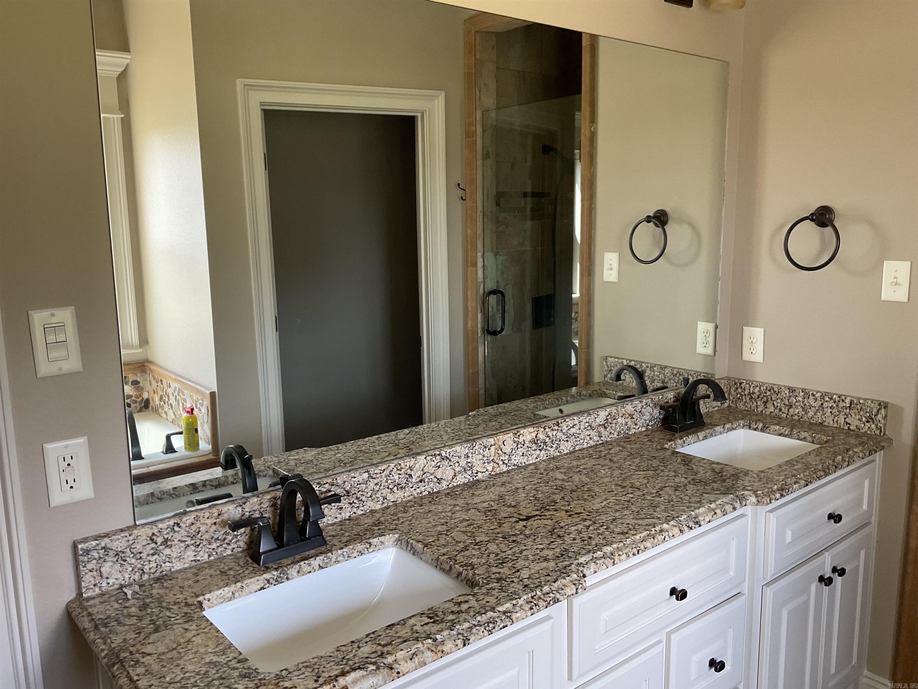 LOUROE LANE S/D - Residential