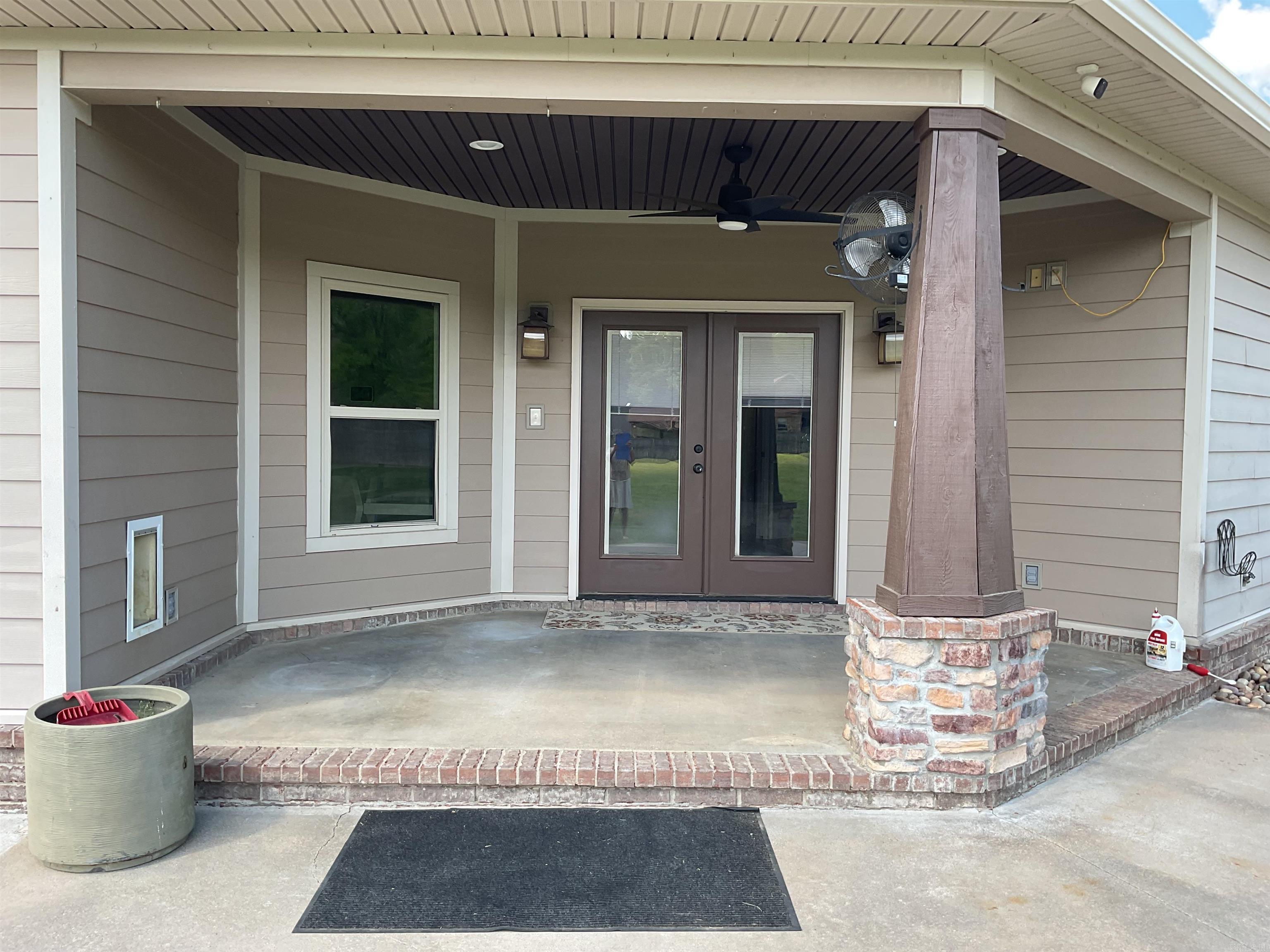 LOUROE LANE S/D - Residential