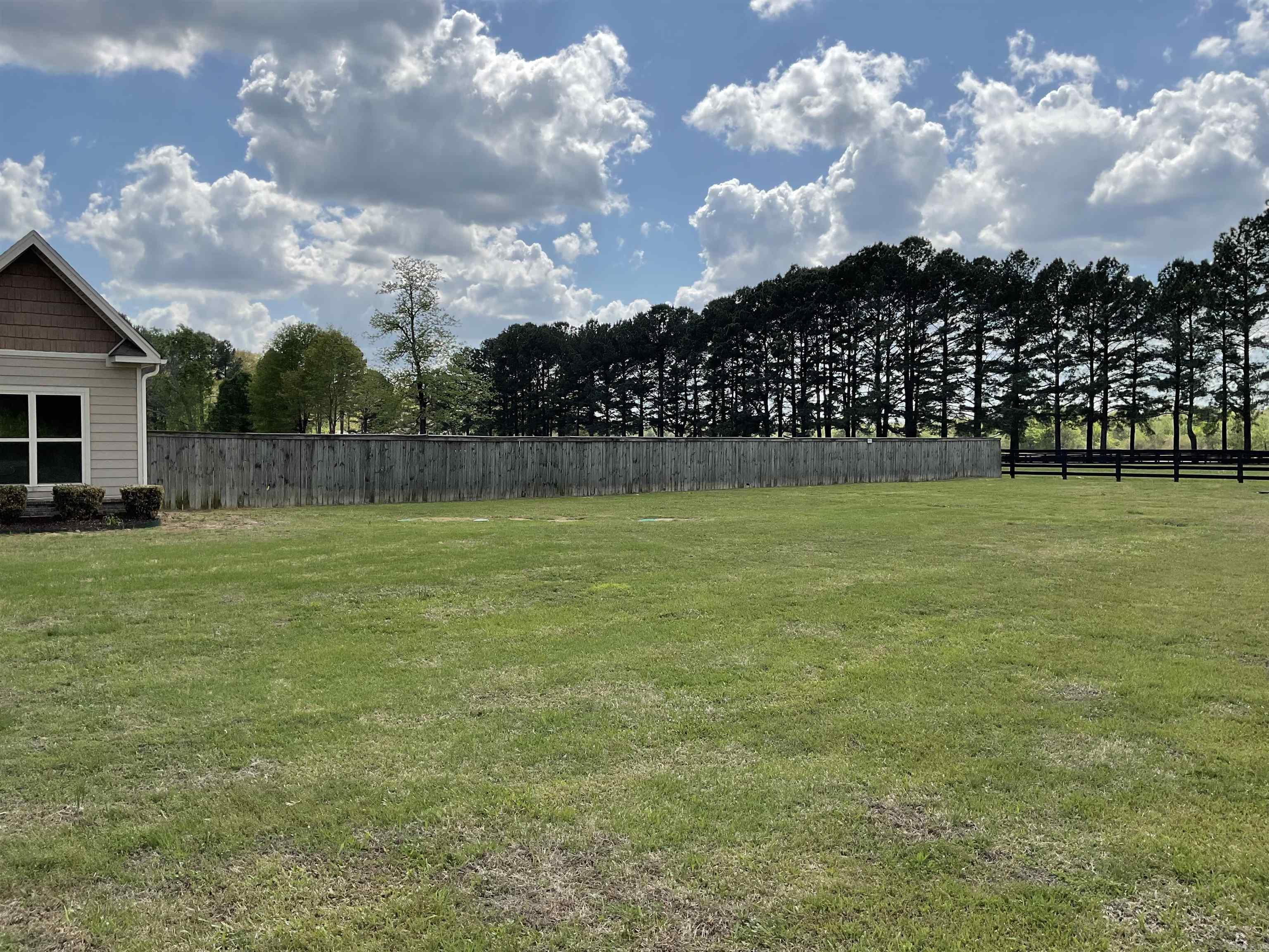 LOUROE LANE S/D - Residential