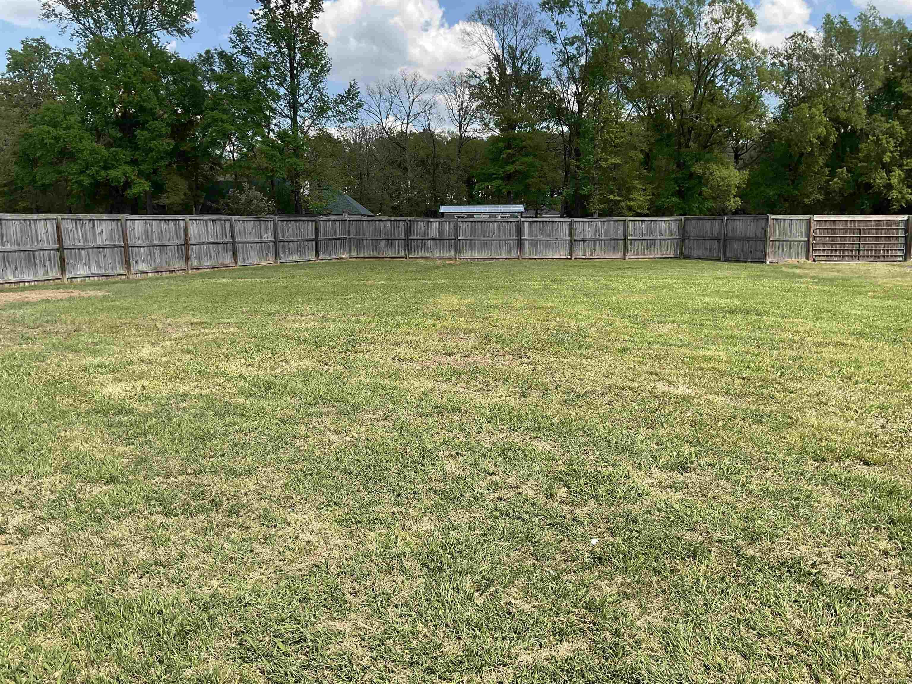 LOUROE LANE S/D - Residential