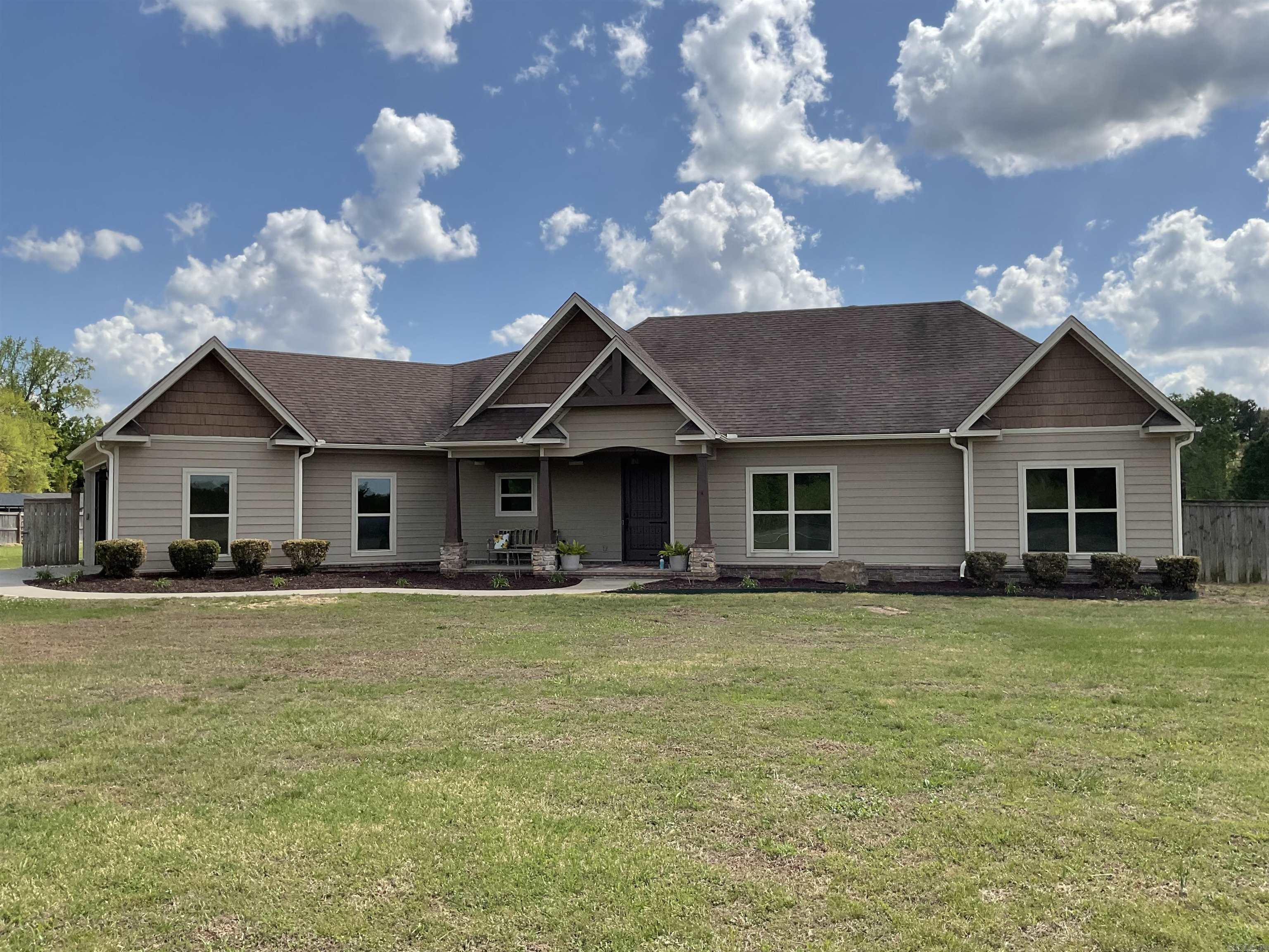 LOUROE LANE S/D - Residential