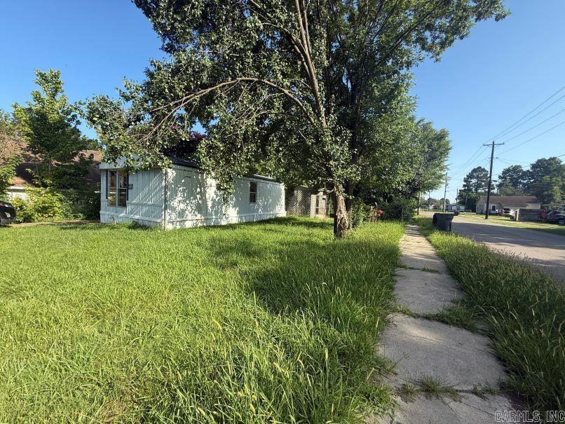 500 E. Emerson Street, Paragould, AR. This 2 bedroom, 1 bath home offers 960 square feet of living space on a manageable 0.16 acre lot ideal for investors or those looking for a budget-friendly property to make their own. The layout is efficient and functional, and the location provides easy access to local shops, schools, and downtown Paragould. Whether you're building your rental portfolio or searching for an affordable place to start, this property is full of potential.