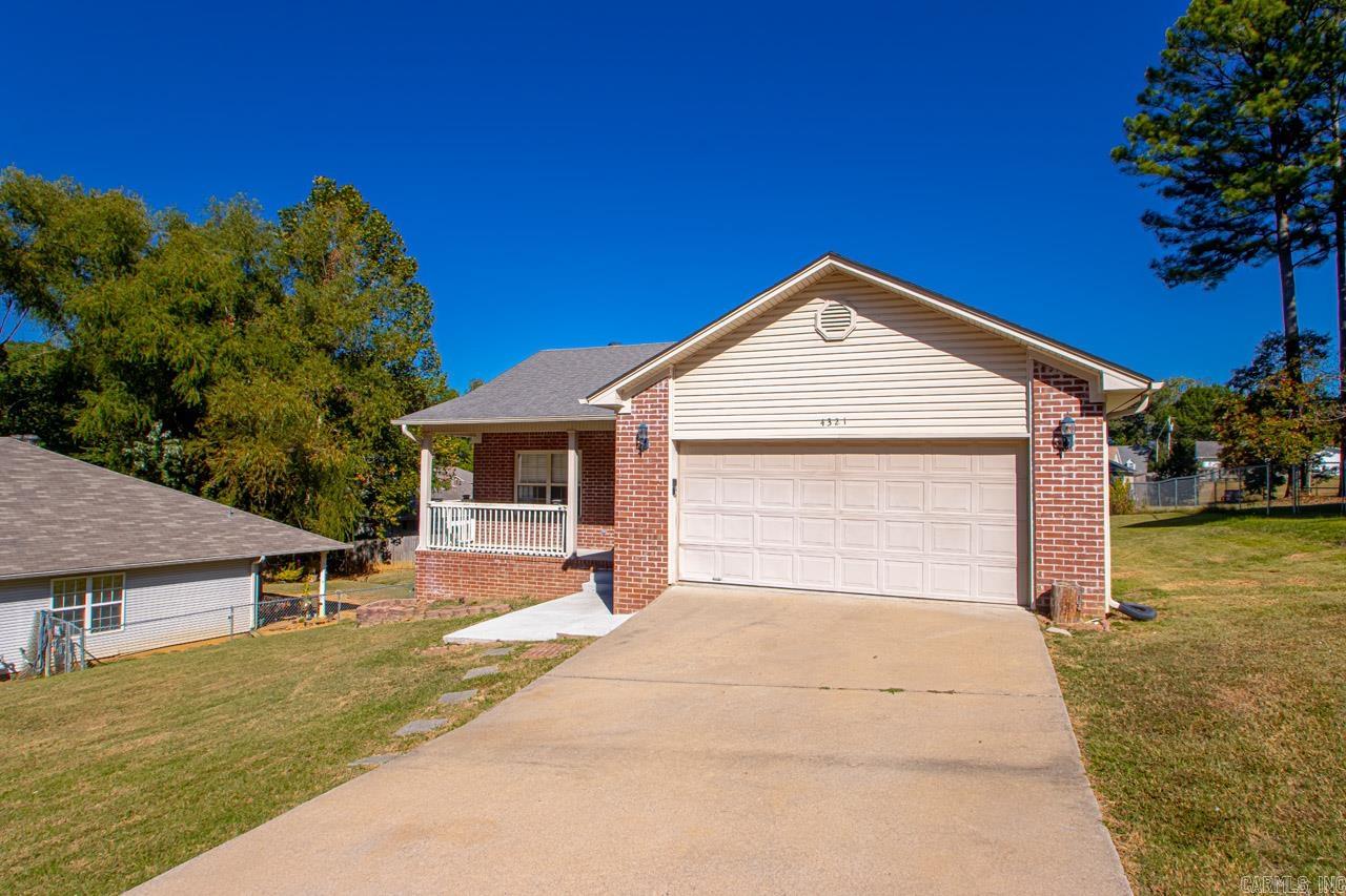 ASHLEY PLACE - Residential