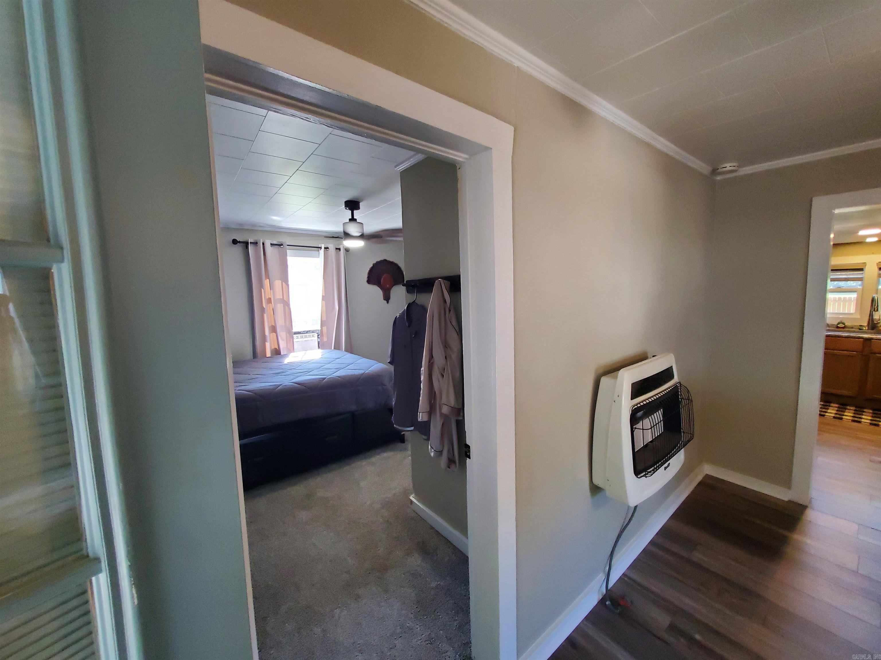 M&B PIGGOTT 2-20-8 - Residential