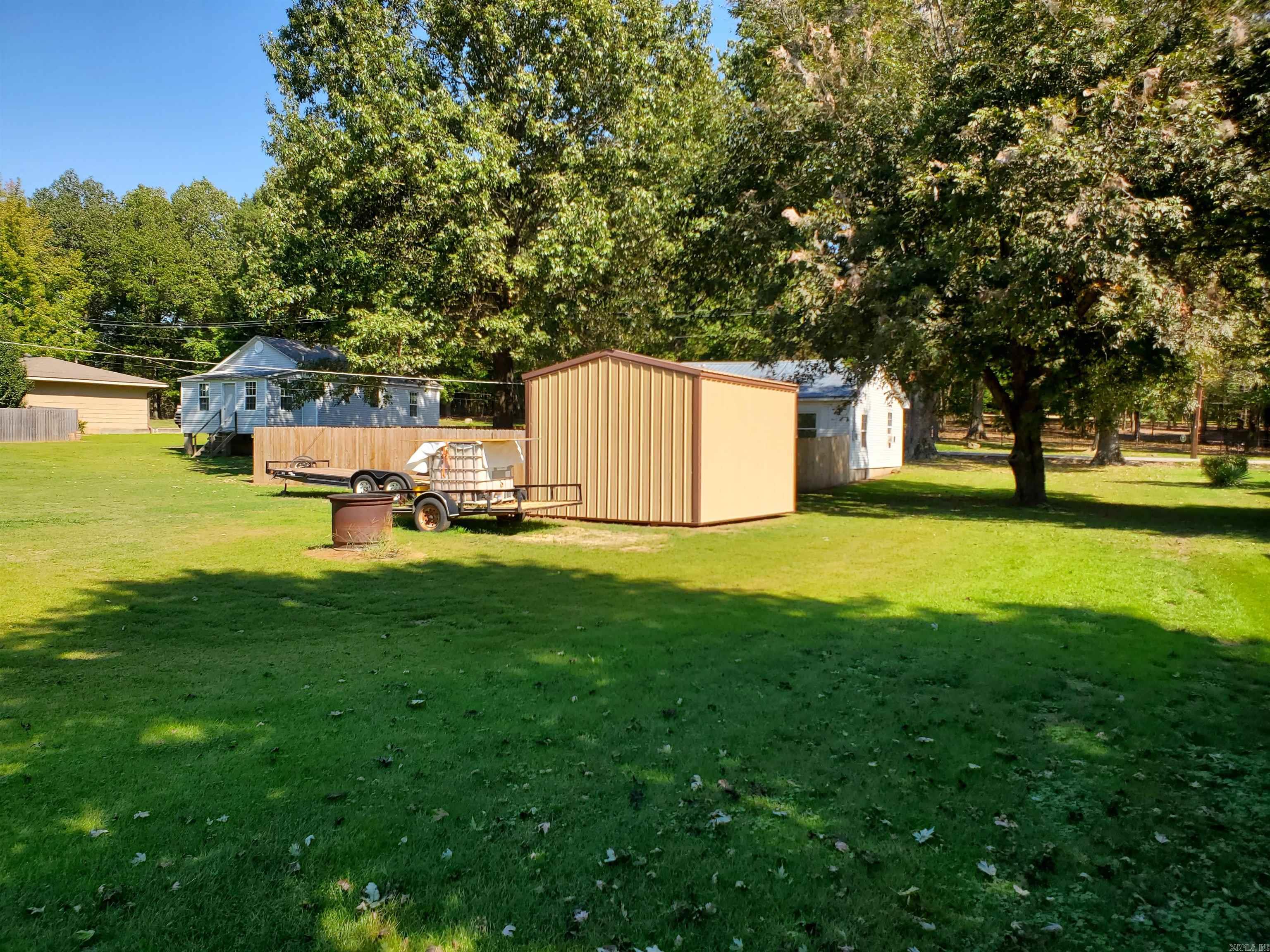 M&B PIGGOTT 2-20-8 - Residential