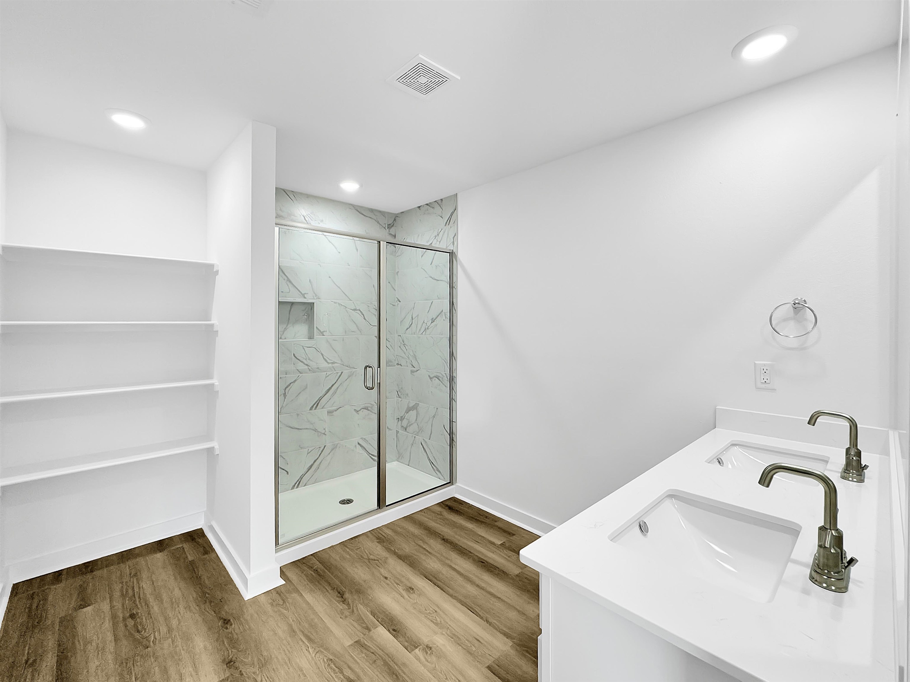 KENSINGTON PLACE - Residential