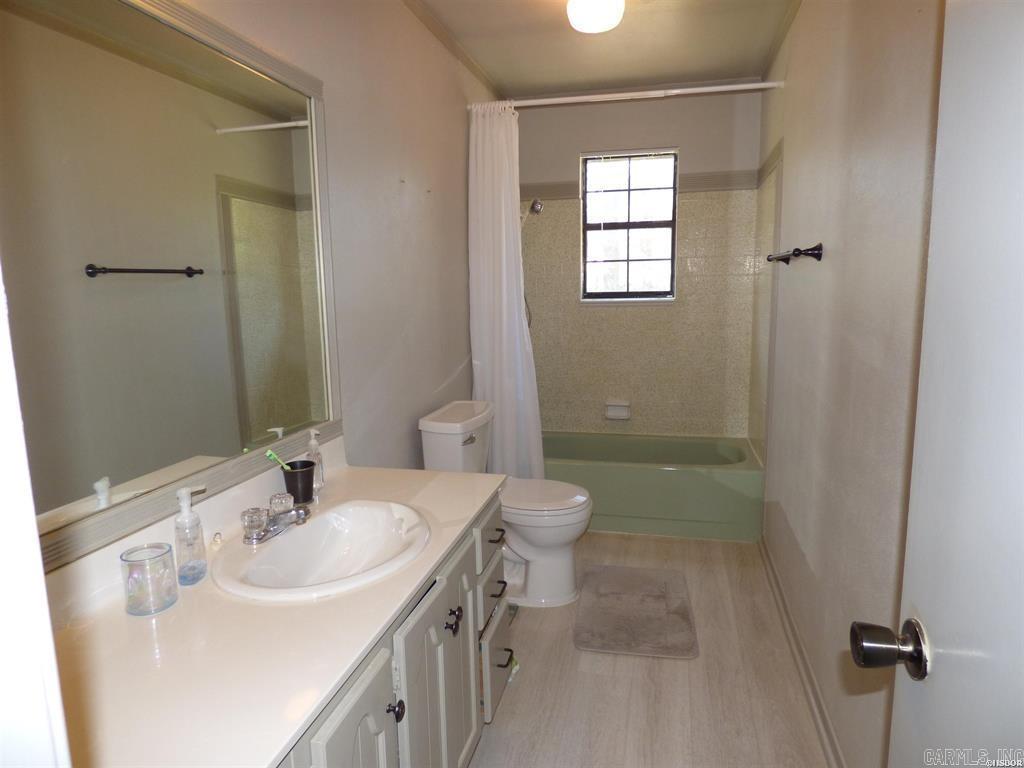 PINE MEADOWS - Residential