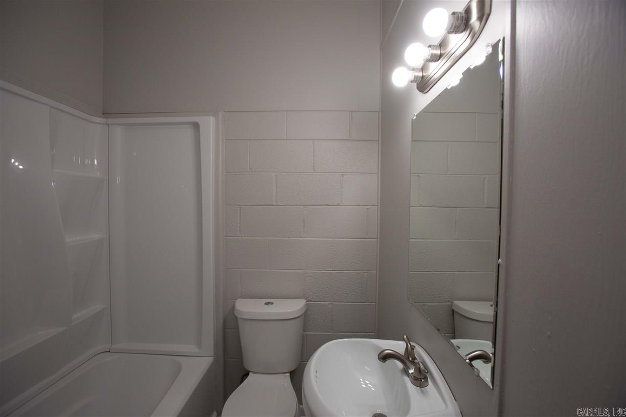 McArthur - Residential Lease