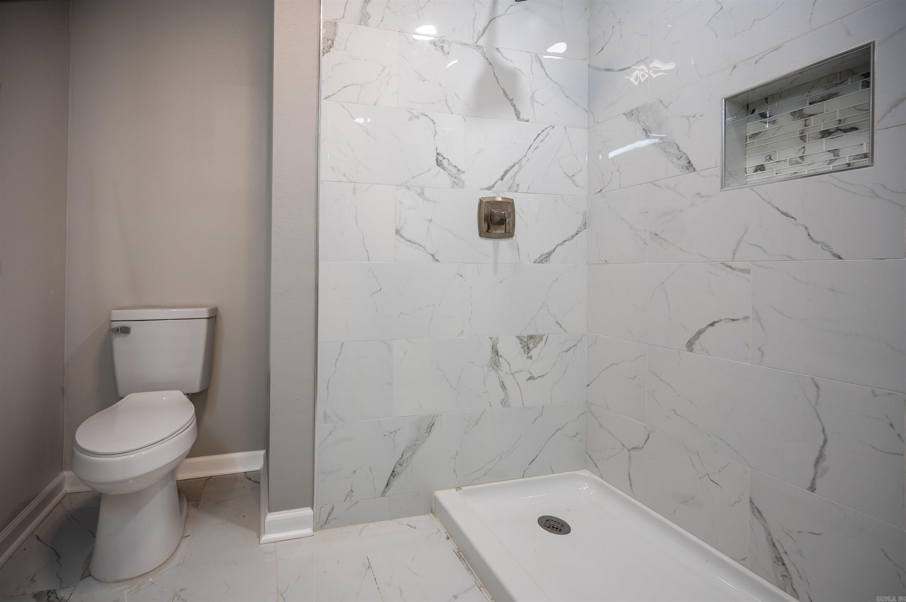 Holeads - Residential