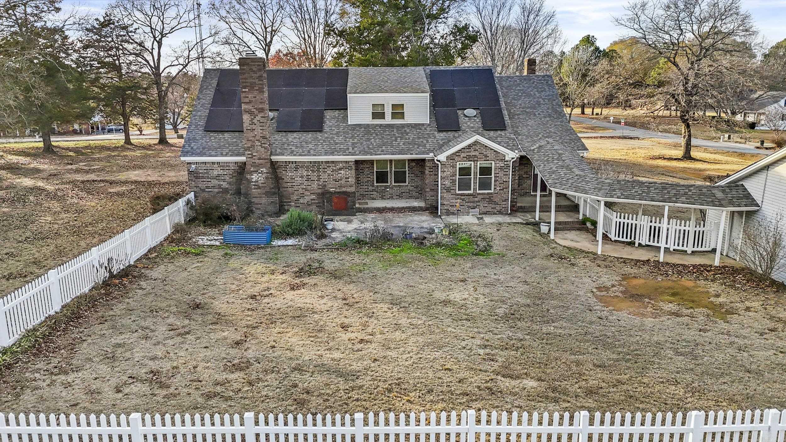 COUNTRY LANE ESTATES - Residential