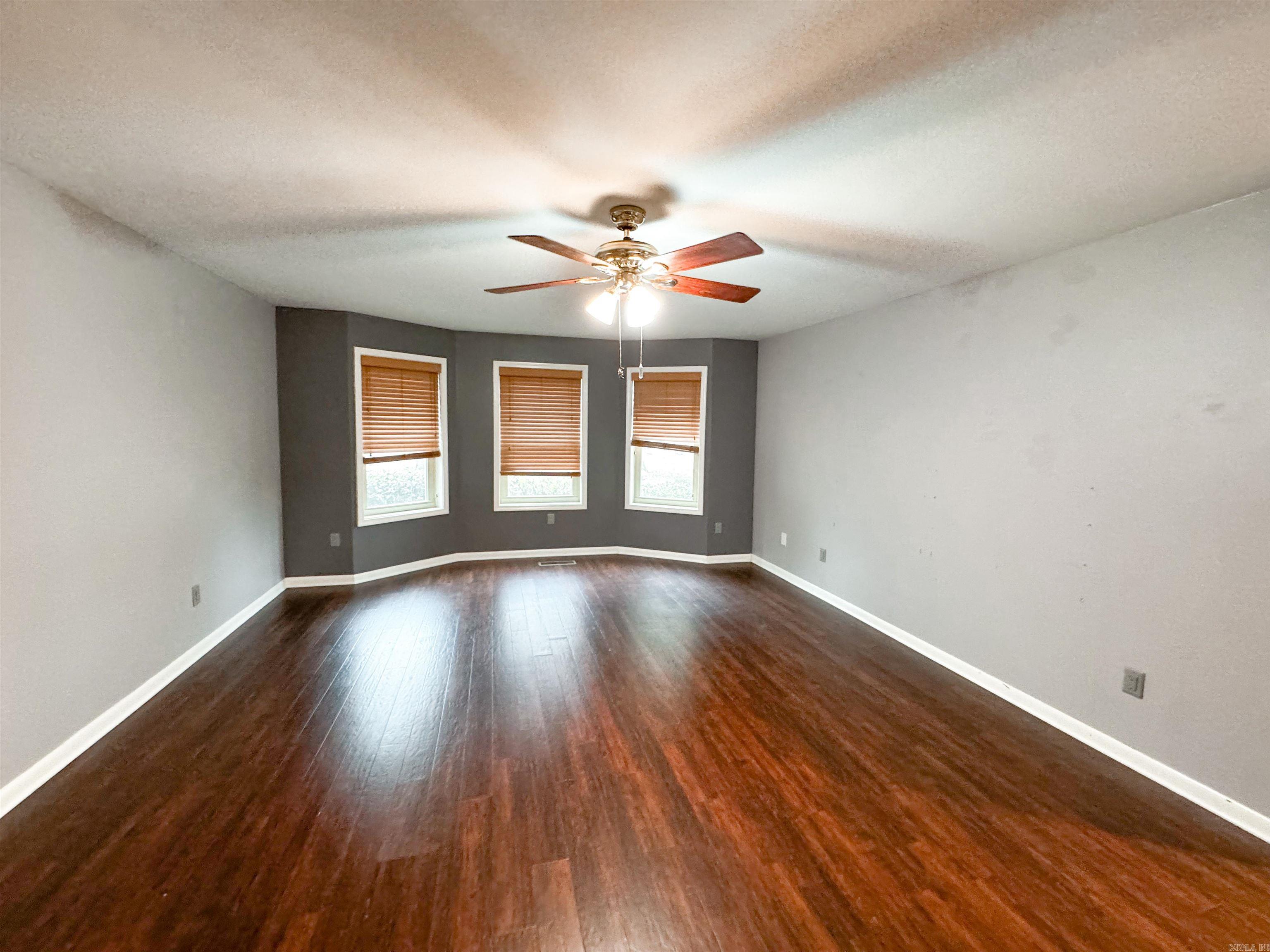 COUNTRY LANE ESTATES - Residential