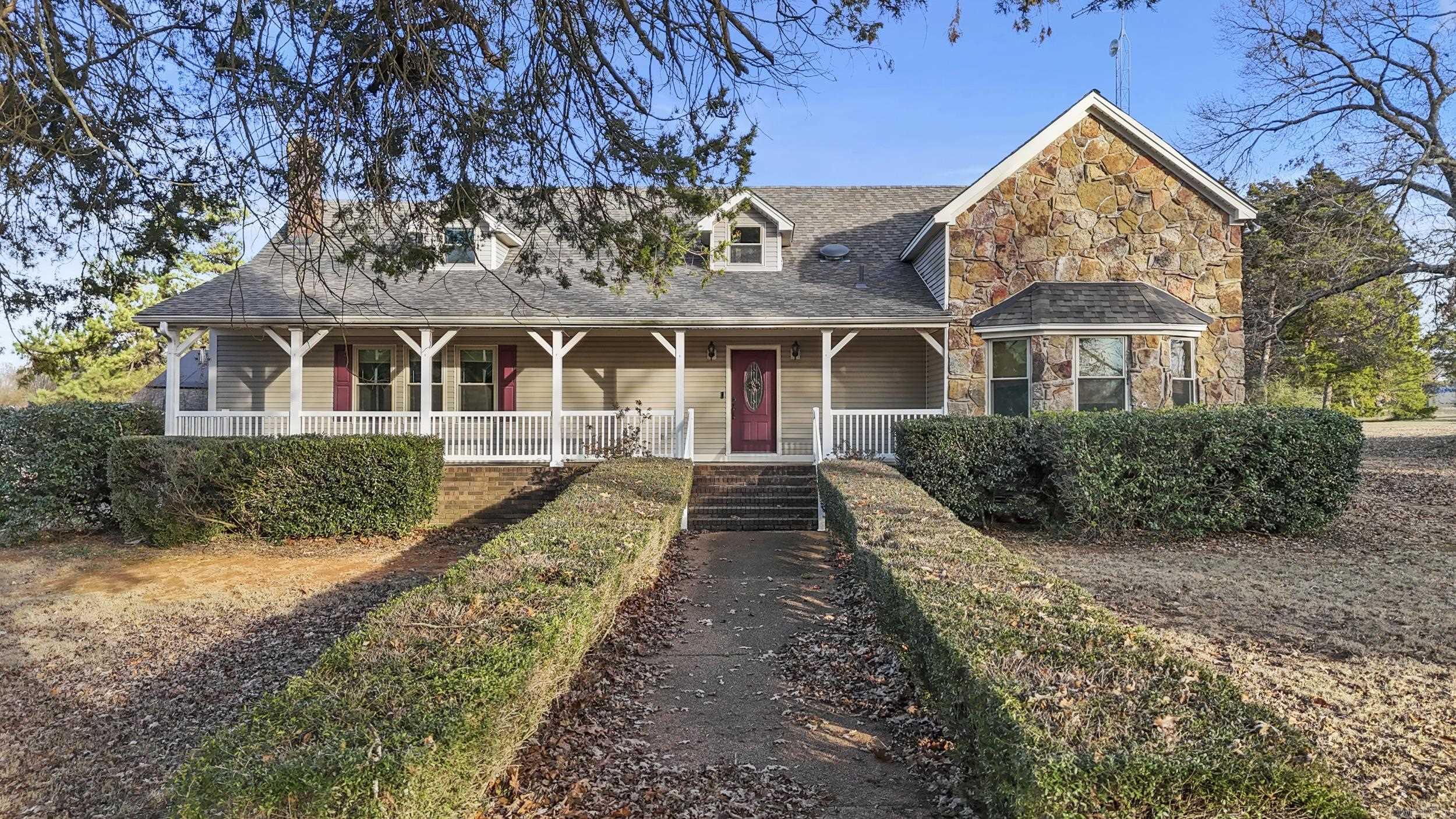 COUNTRY LANE ESTATES - Residential