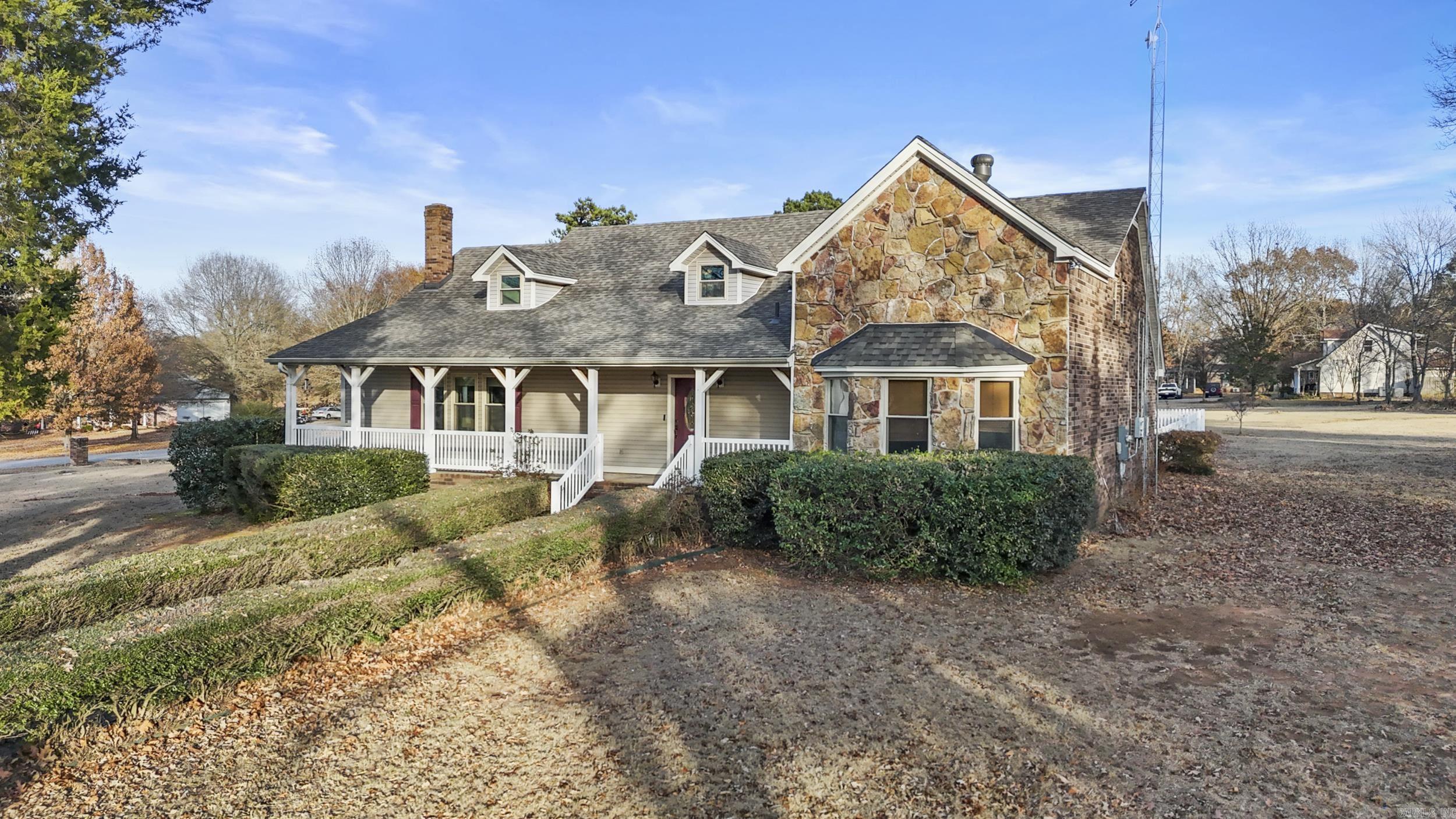 COUNTRY LANE ESTATES - Residential