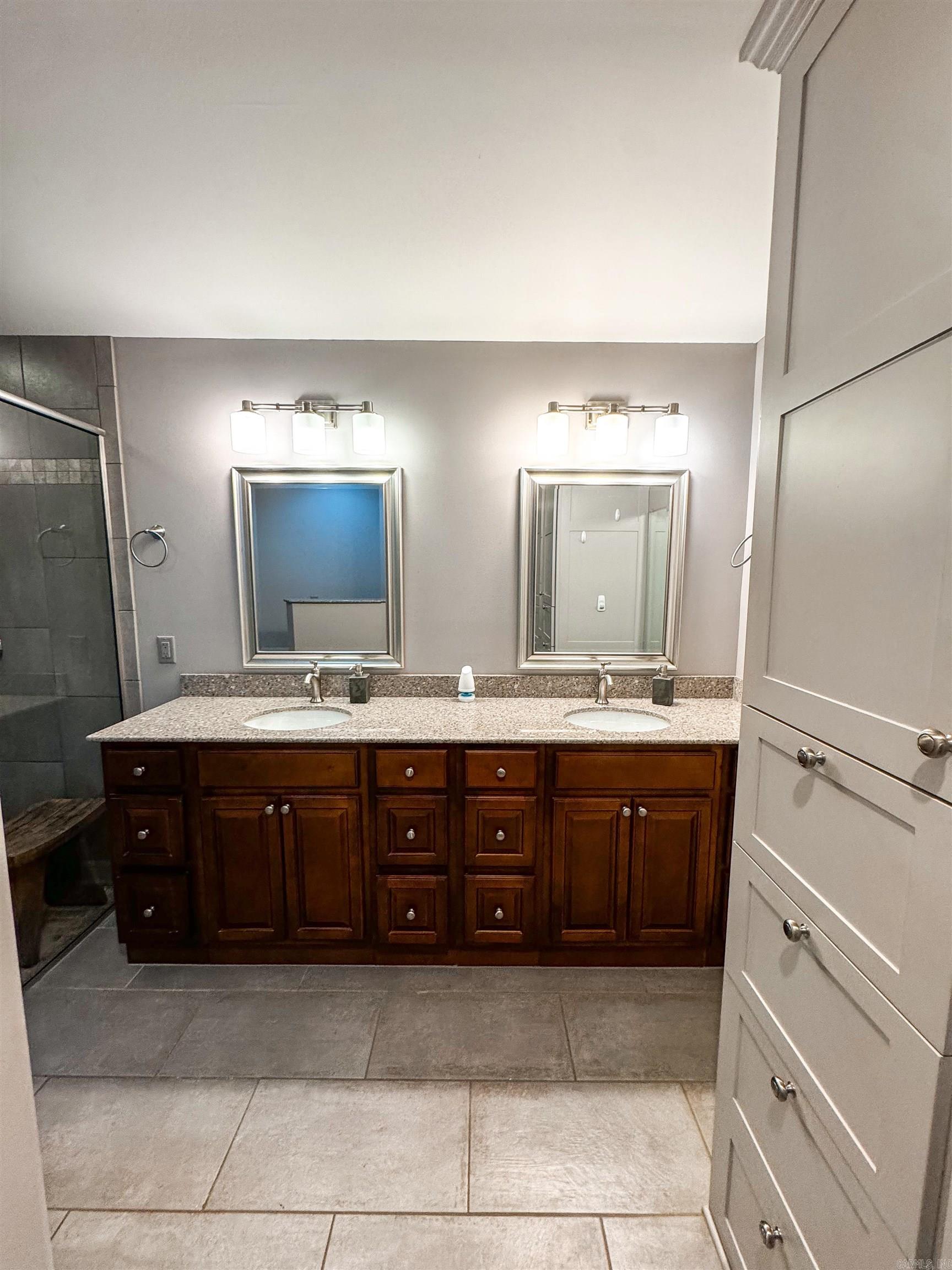 COUNTRY LANE ESTATES - Residential