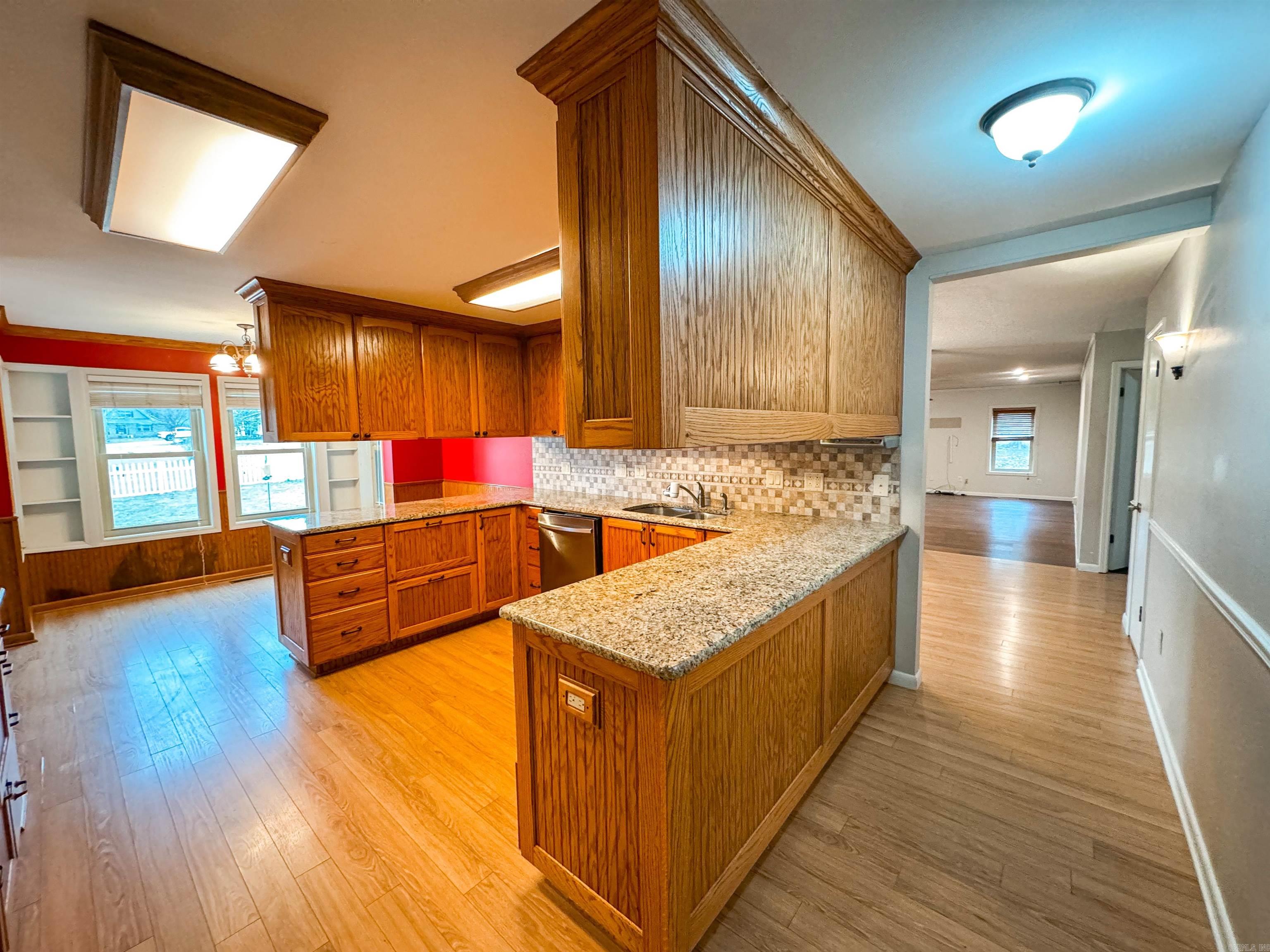 COUNTRY LANE ESTATES - Residential