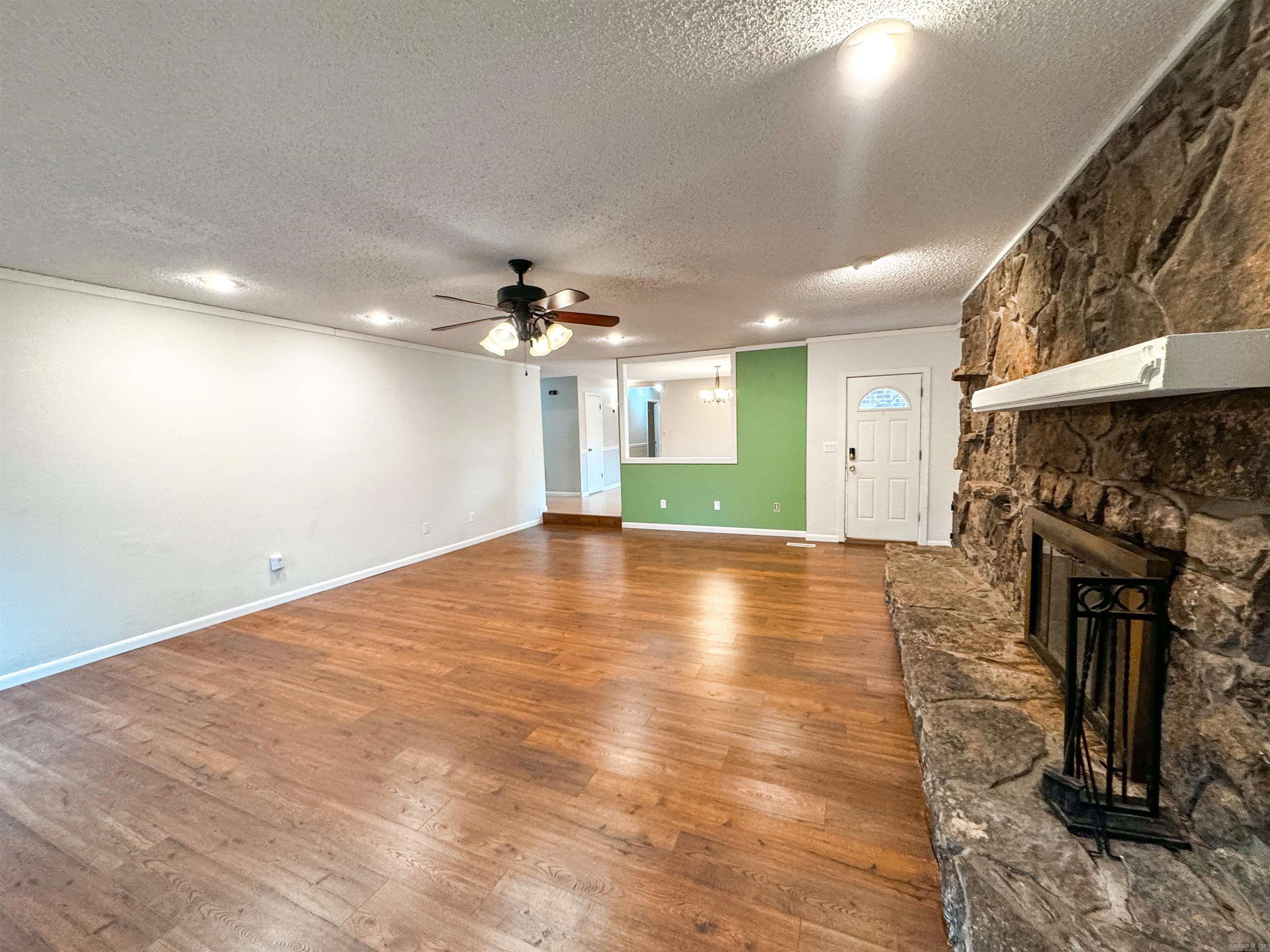 COUNTRY LANE ESTATES - Residential