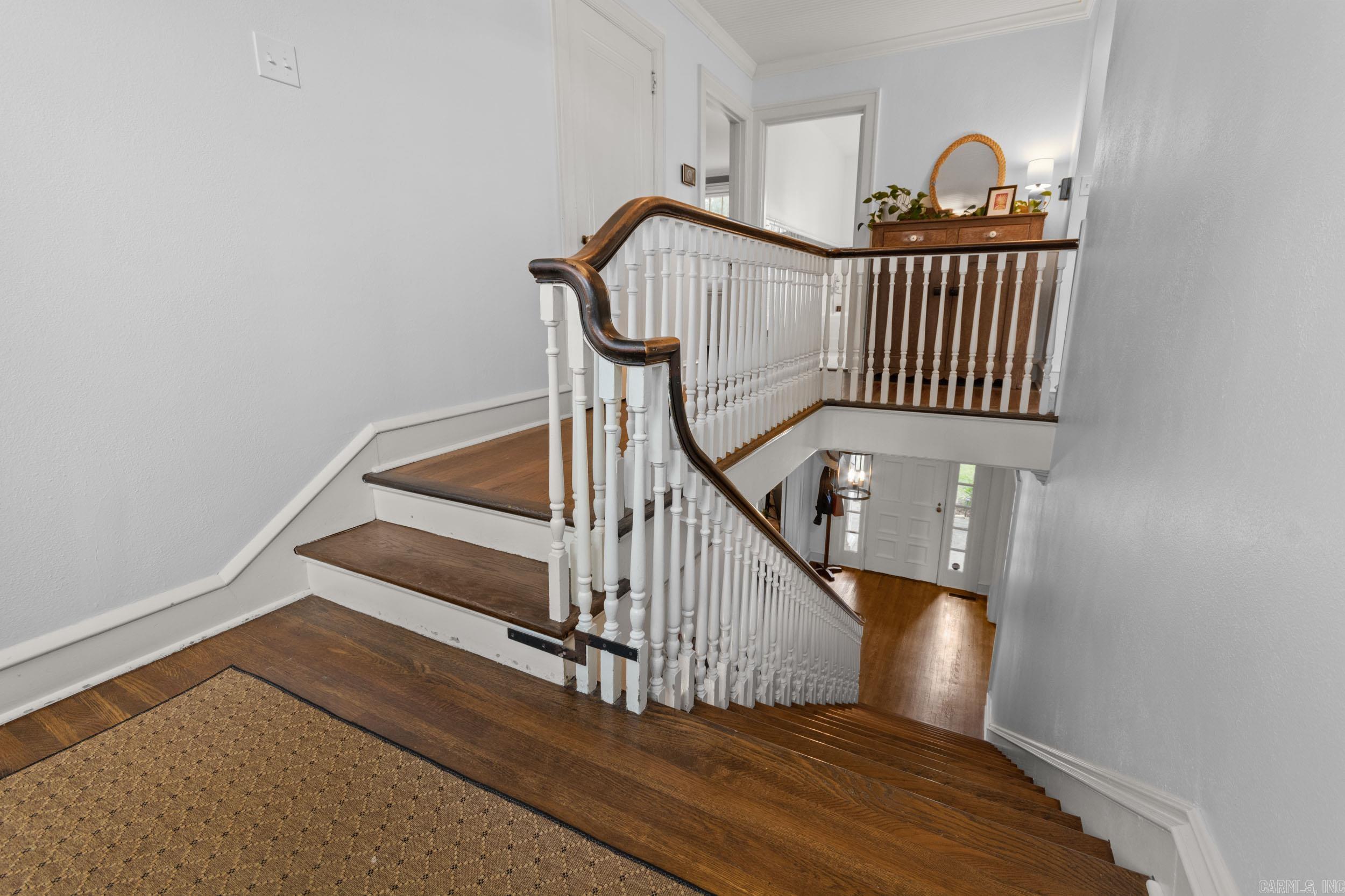 CRYSTAL COURT - Residential