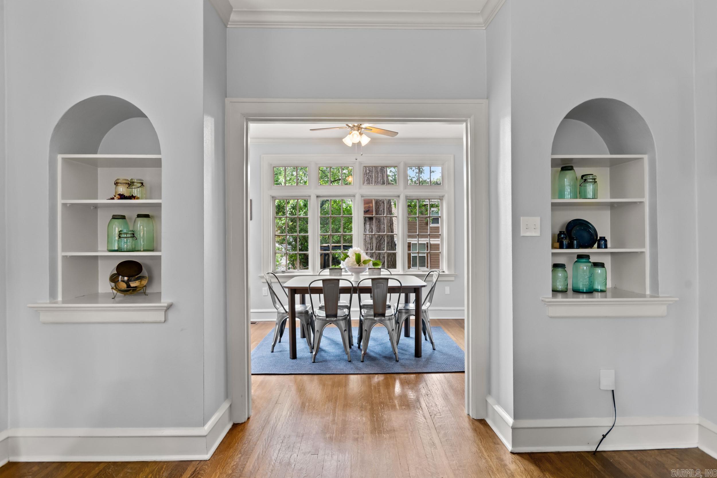 CRYSTAL COURT - Residential