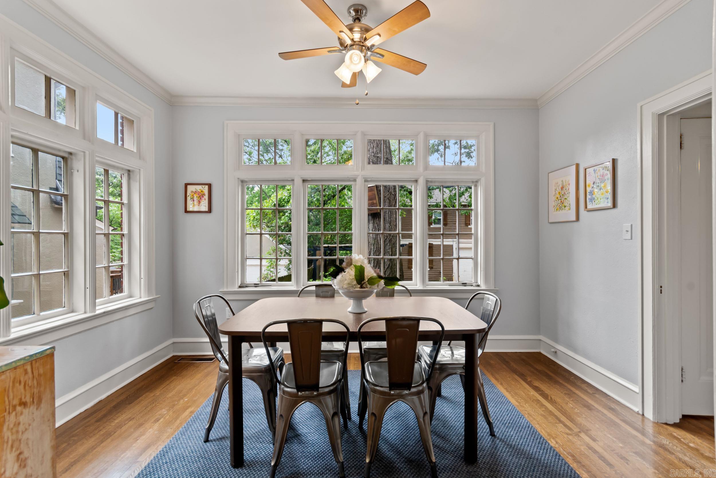 CRYSTAL COURT - Residential