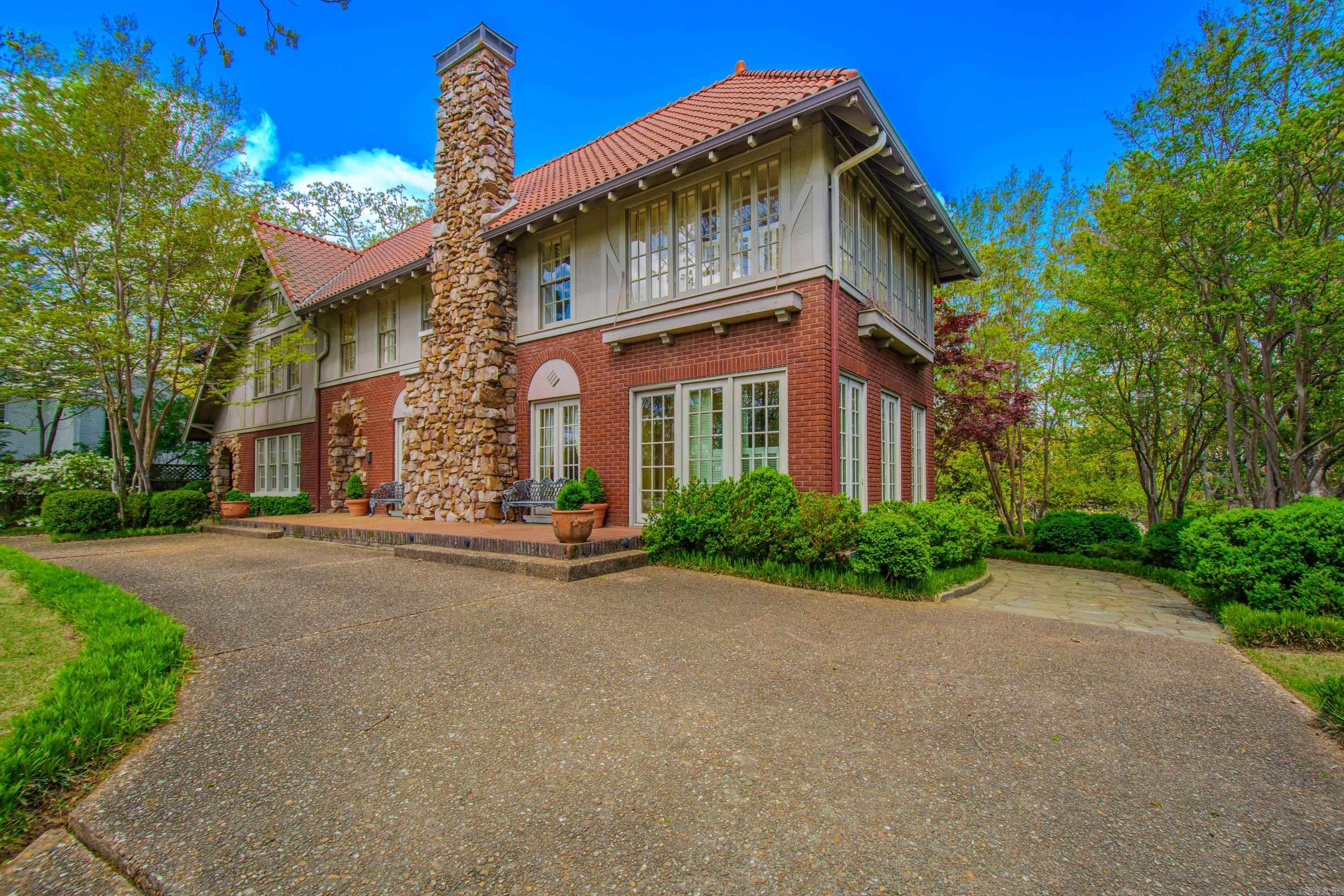 Hill Crest - Residential