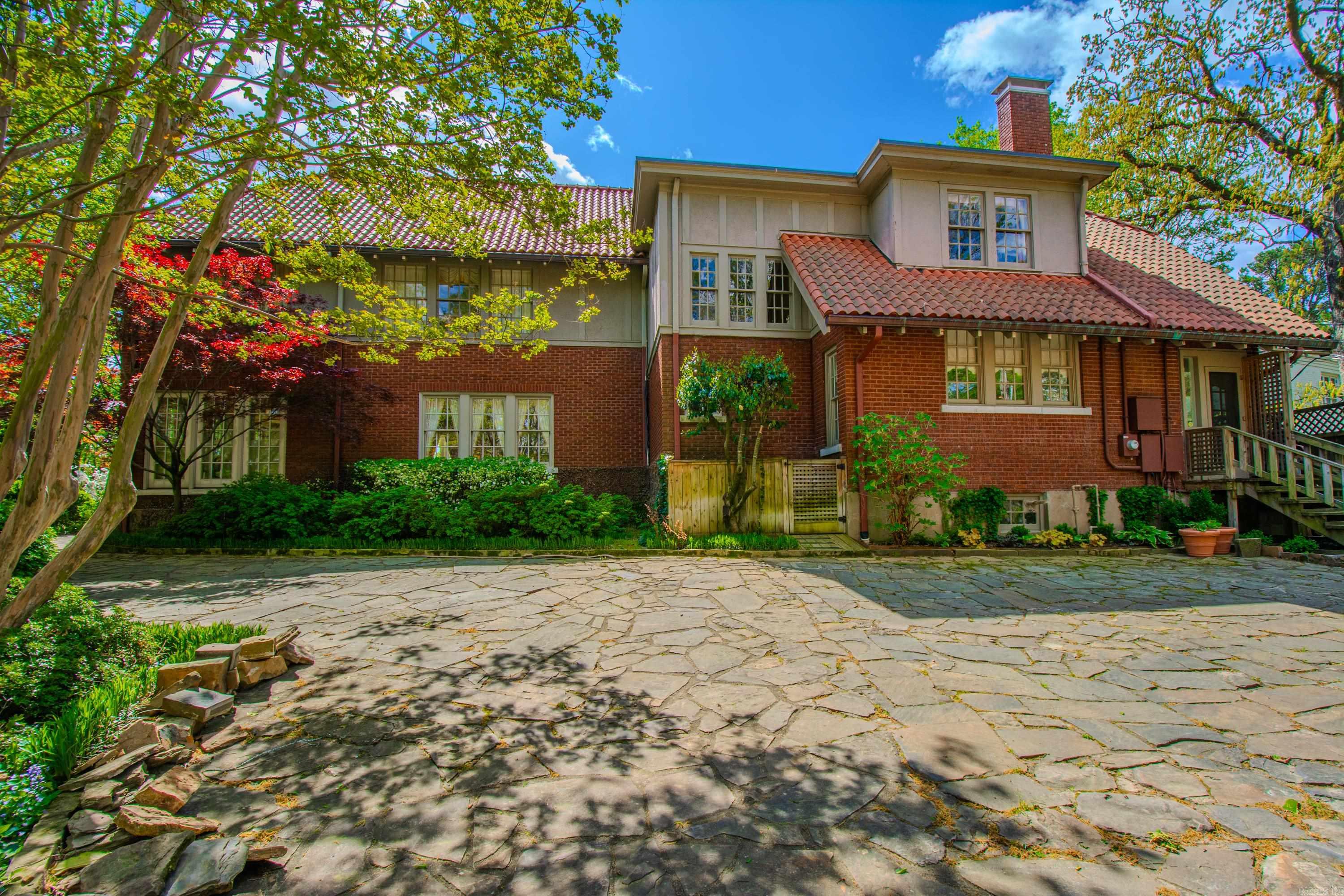 Hill Crest - Residential