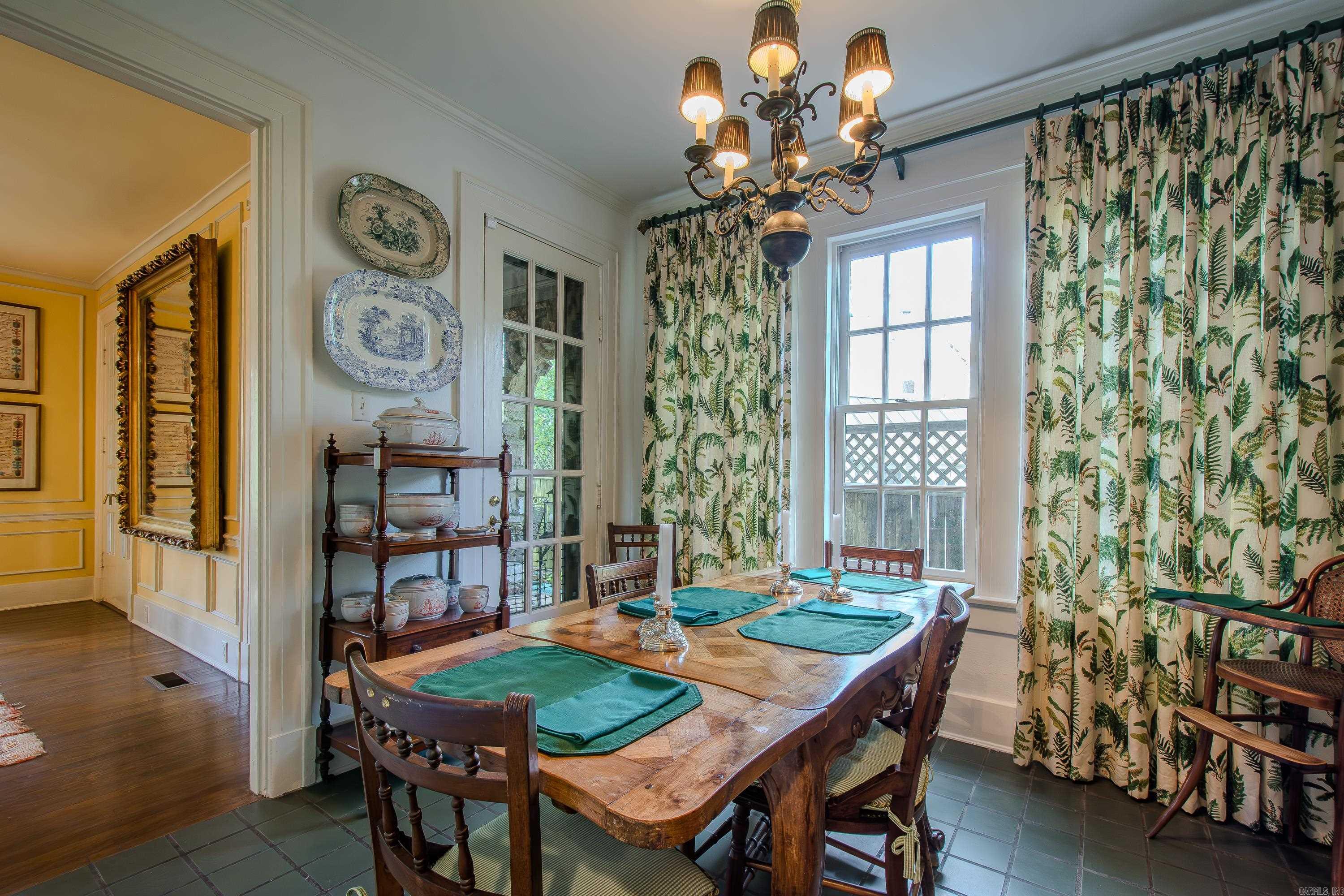 Hill Crest - Residential