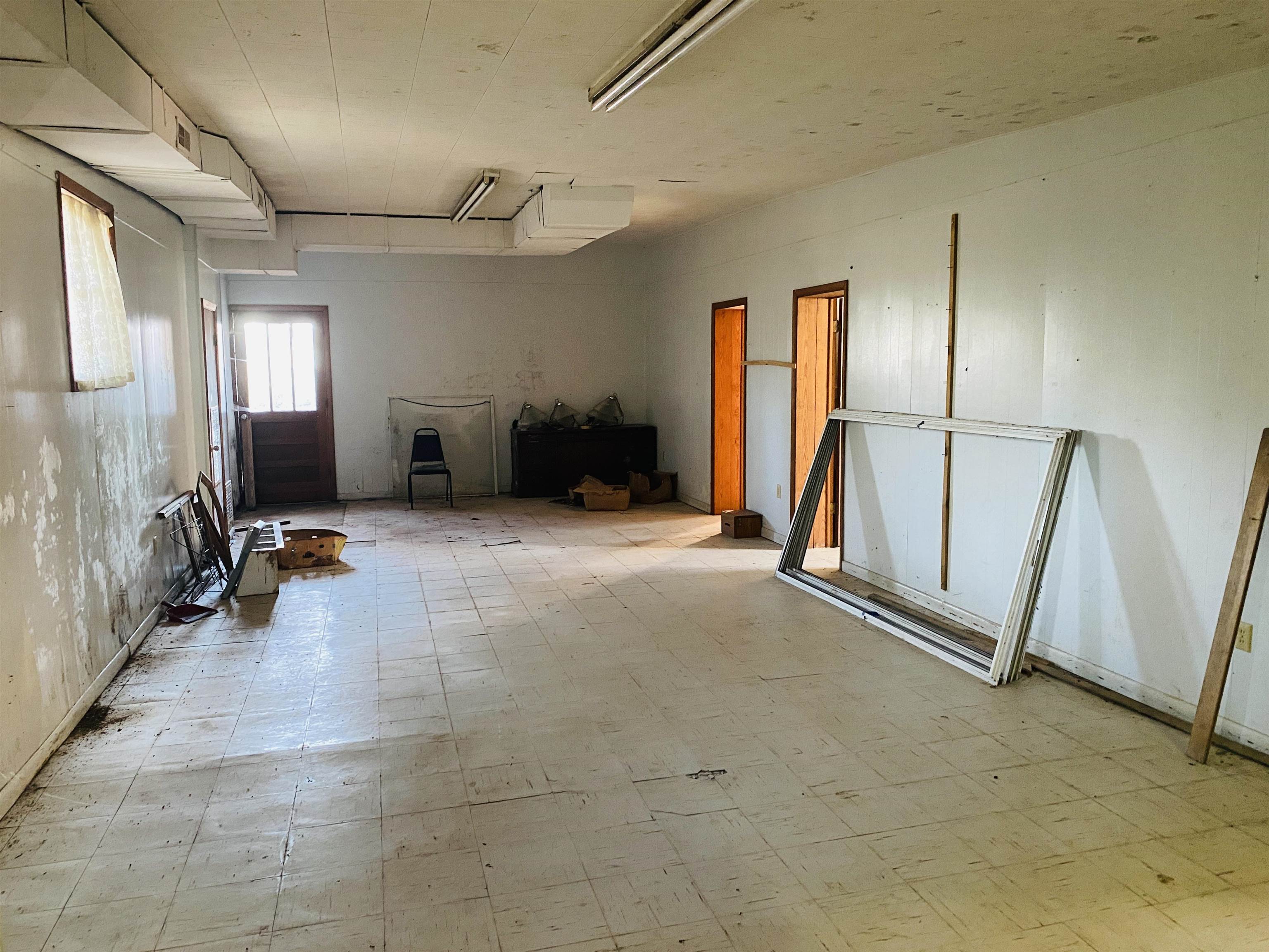 STONERS 2 - Residential