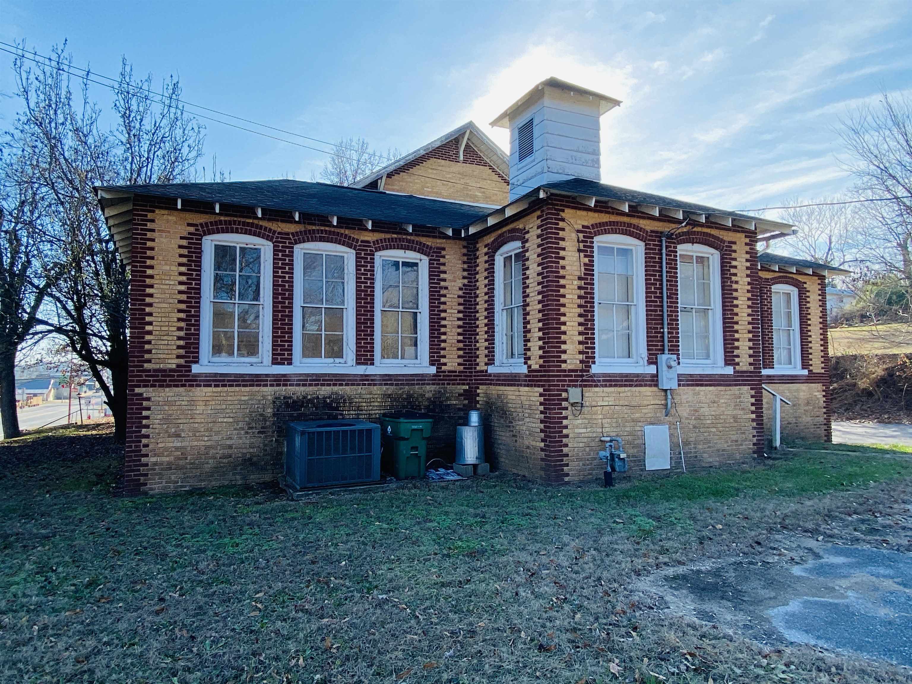 STONERS 2 - Residential