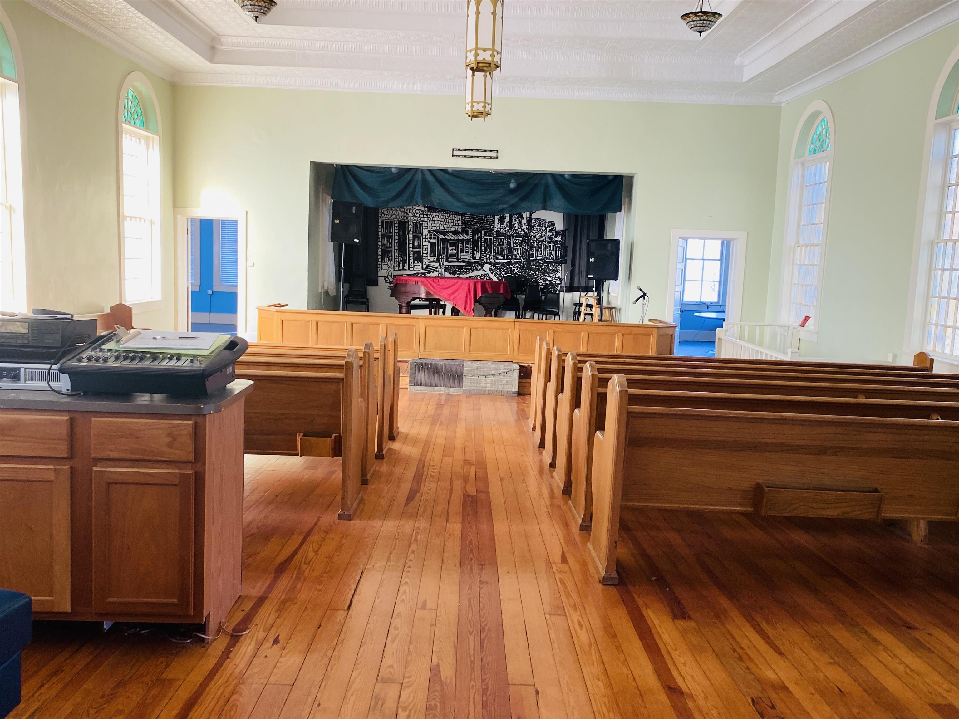 STONERS 2 - Residential