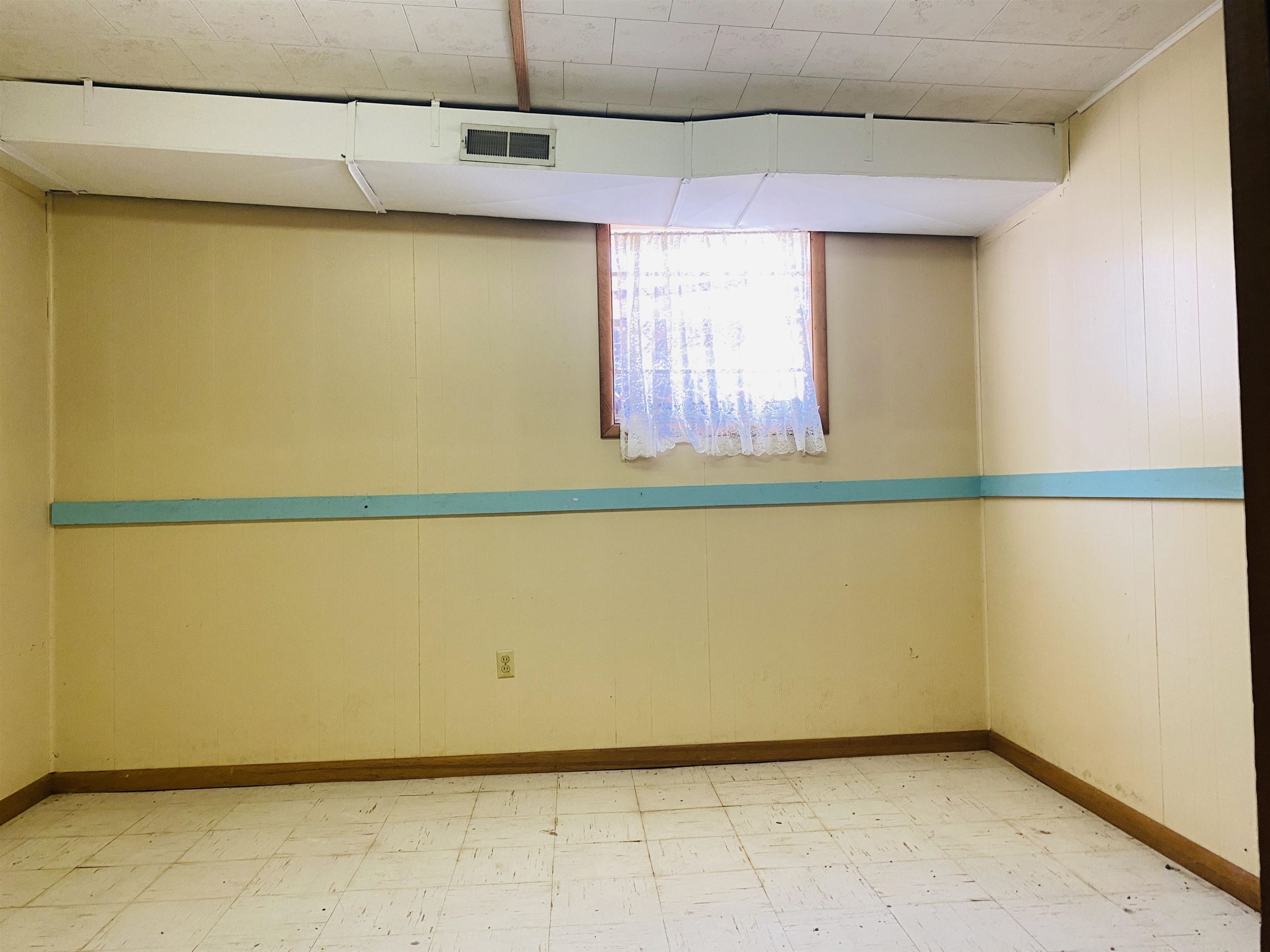 STONERS 2 - Residential