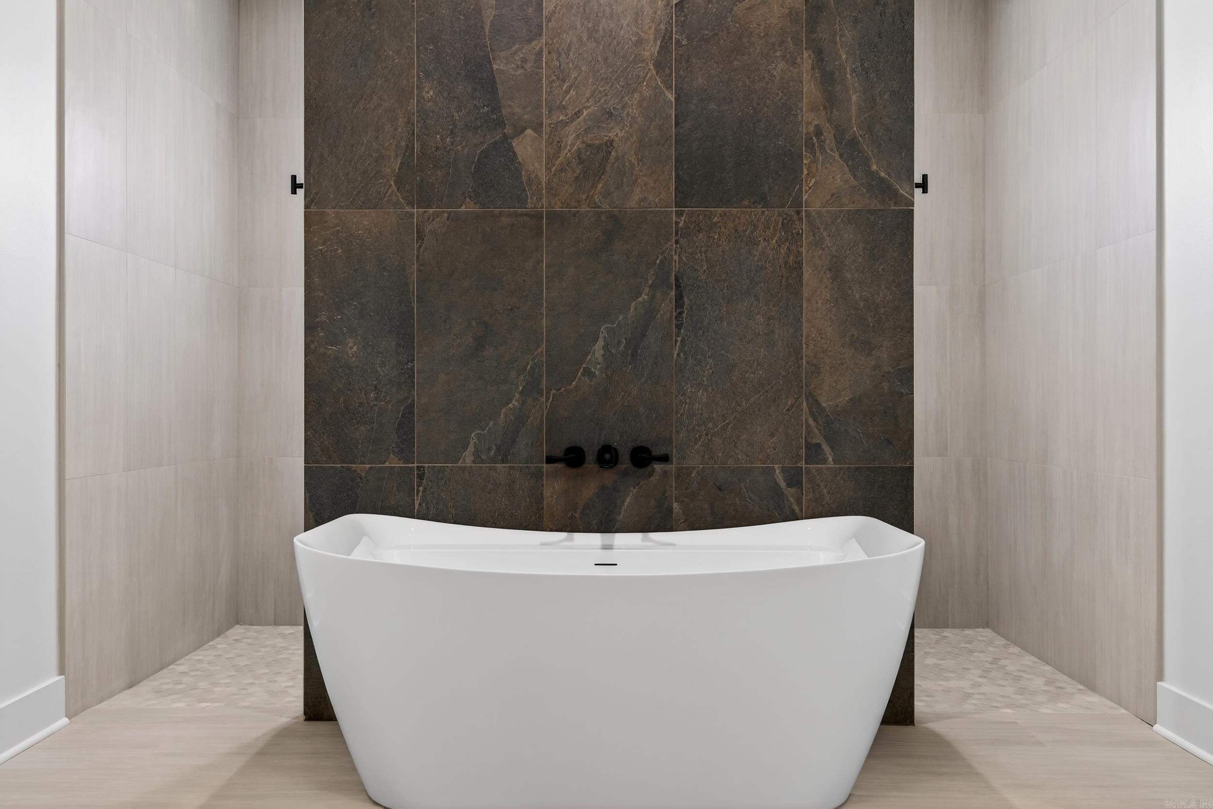 COUNTRY CLUB OF AR-QUARTERS ADDN - Residential