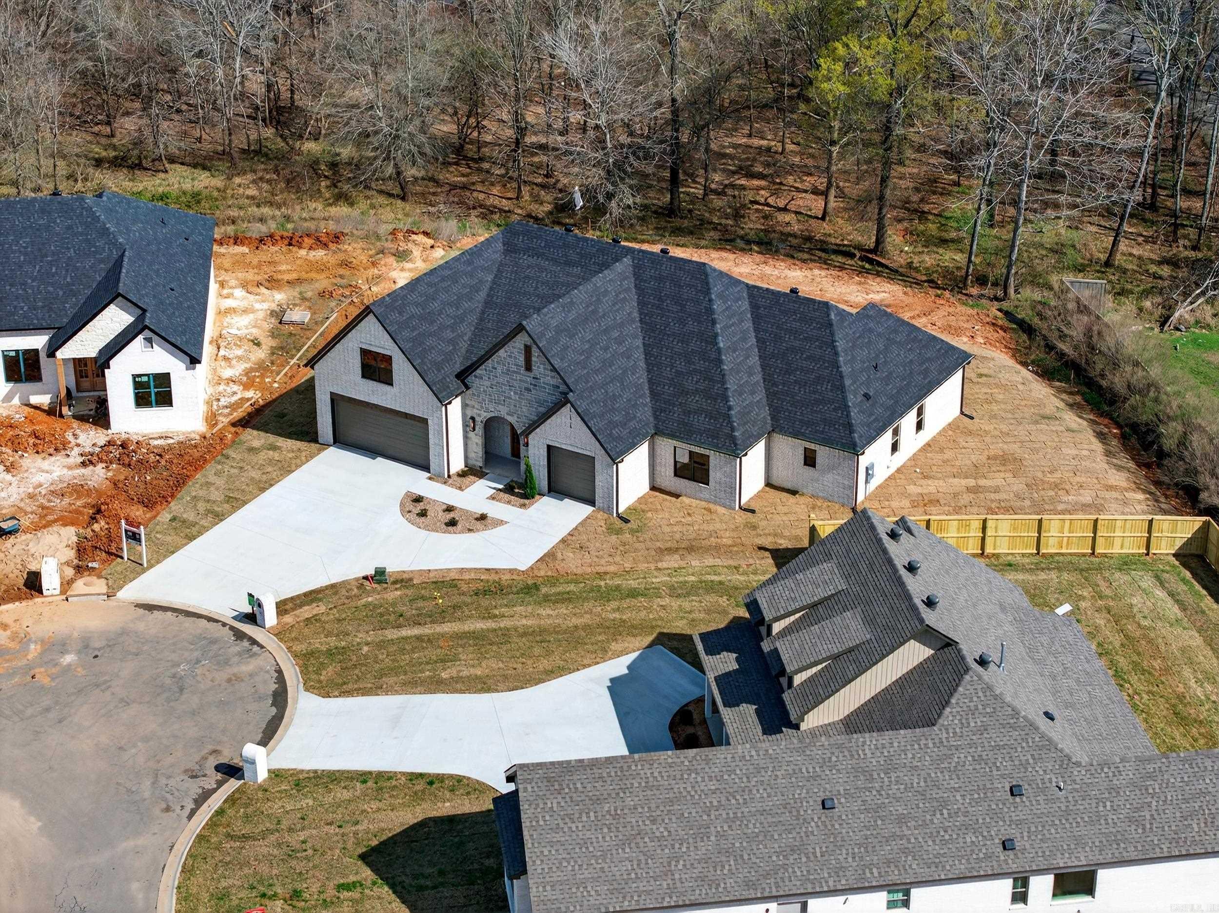 COUNTRY CLUB OF AR-QUARTERS ADDN - Residential