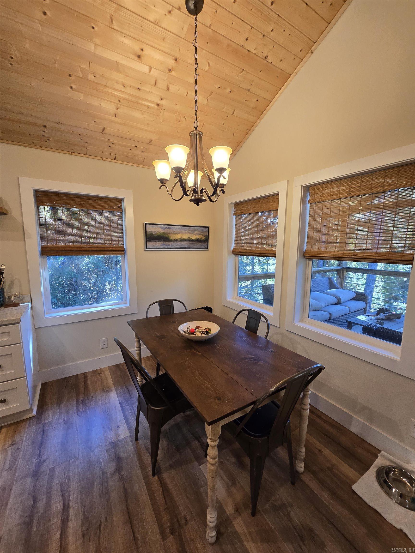 Mills Point - Lake - Residential